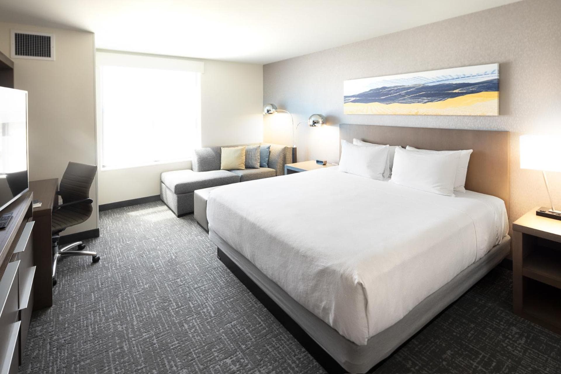 Hyatt House Vacaville gallery photo in Vacaville, CA — image 39