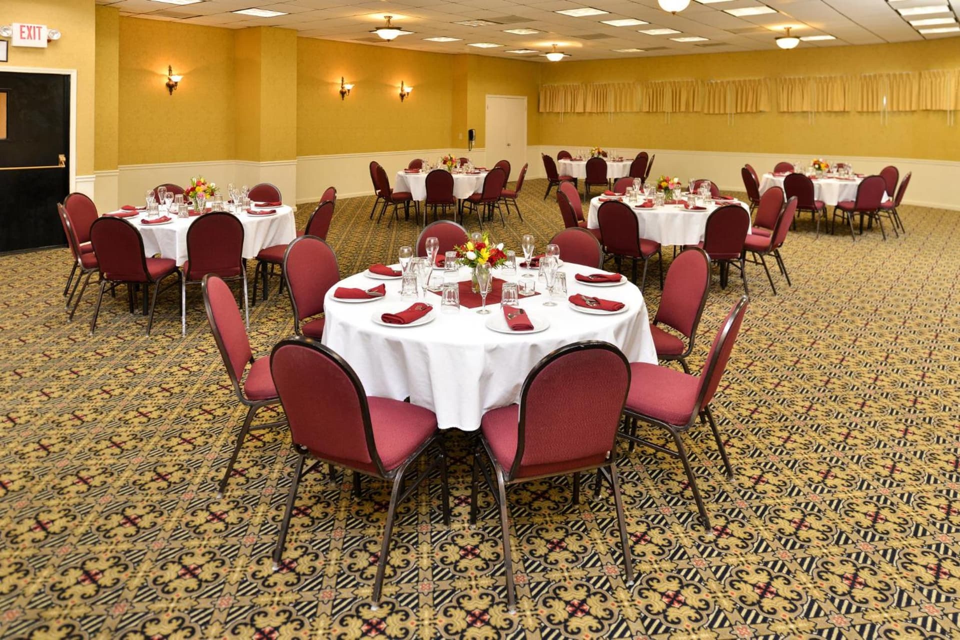 Holiday Inn Rancho Cordova - Northeast Sacramento by IHG gallery photo in Rancho Cordova, CA — image 11