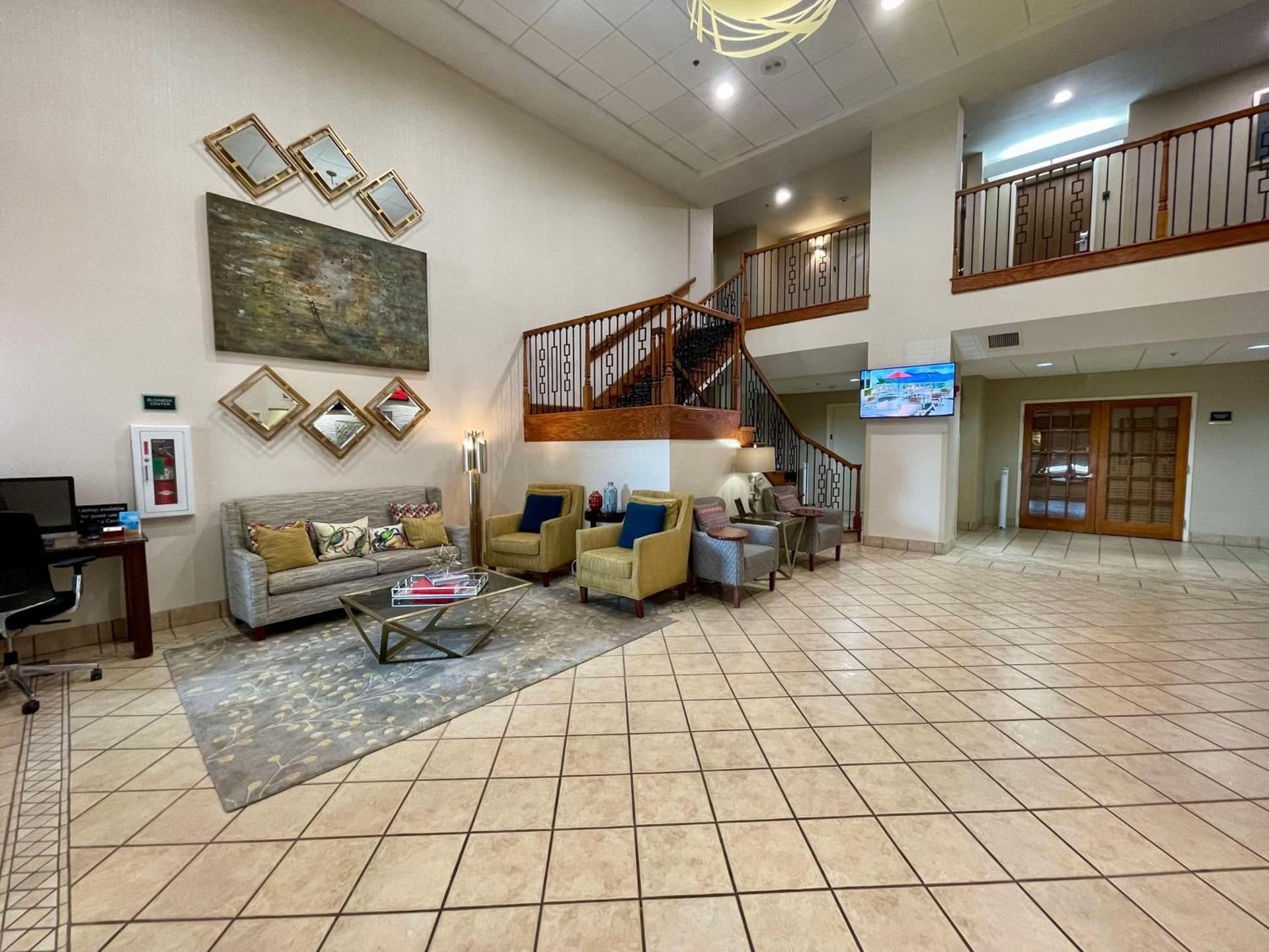 Best Western Plus Executive Hotel & Suites property views in Sulphur, LA — gallery photo 3