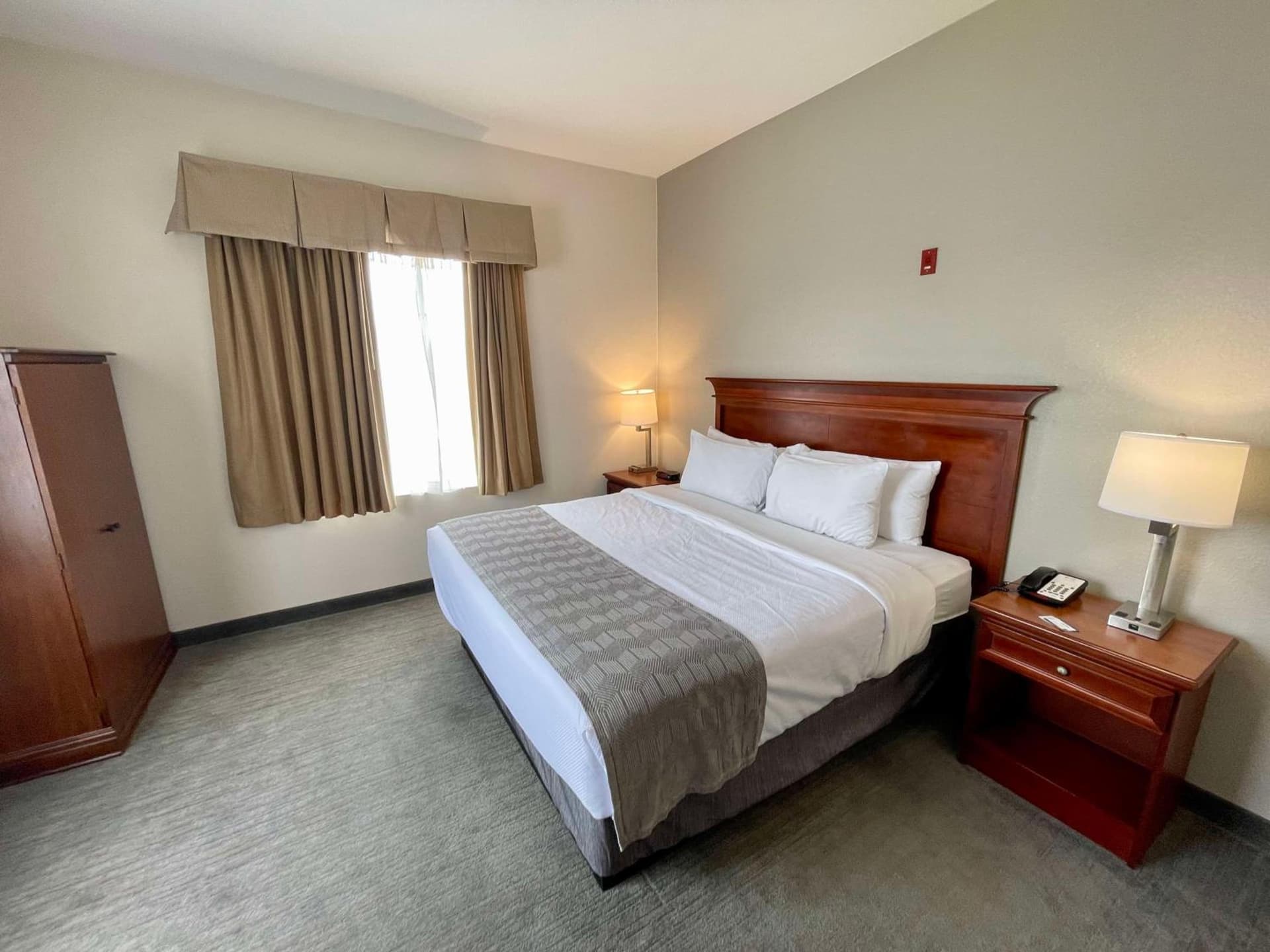 Best Western Plus Executive Hotel & Suites gallery photo in Sulphur, LA — image 11