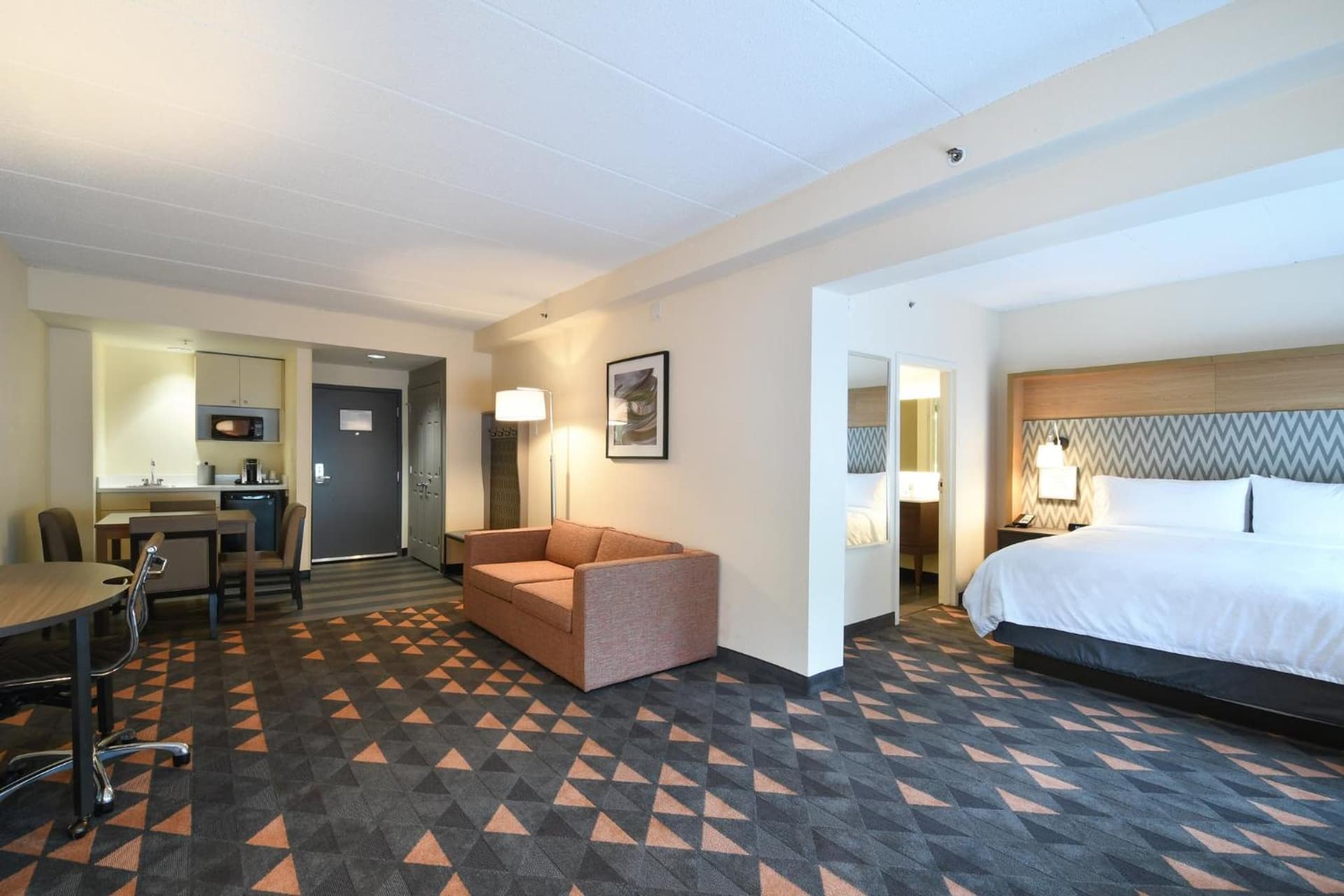 Holiday Inn Fredericksburg - Conference Center by IHG property views in Fredericksburg, VA — gallery photo 3