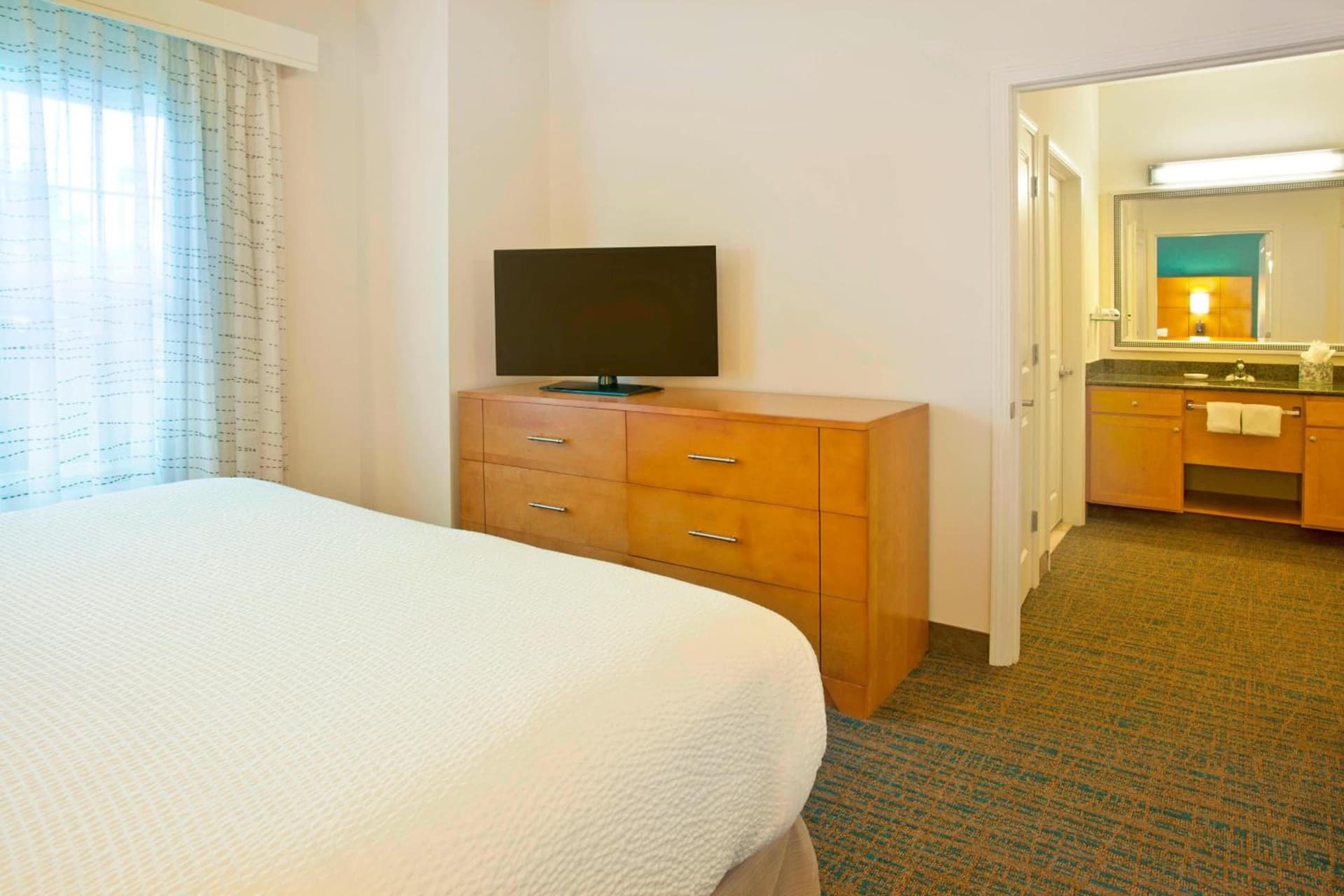 Residence Inn Bridgewater Branchburg gallery photo in Branchburg Park, NJ — image 7