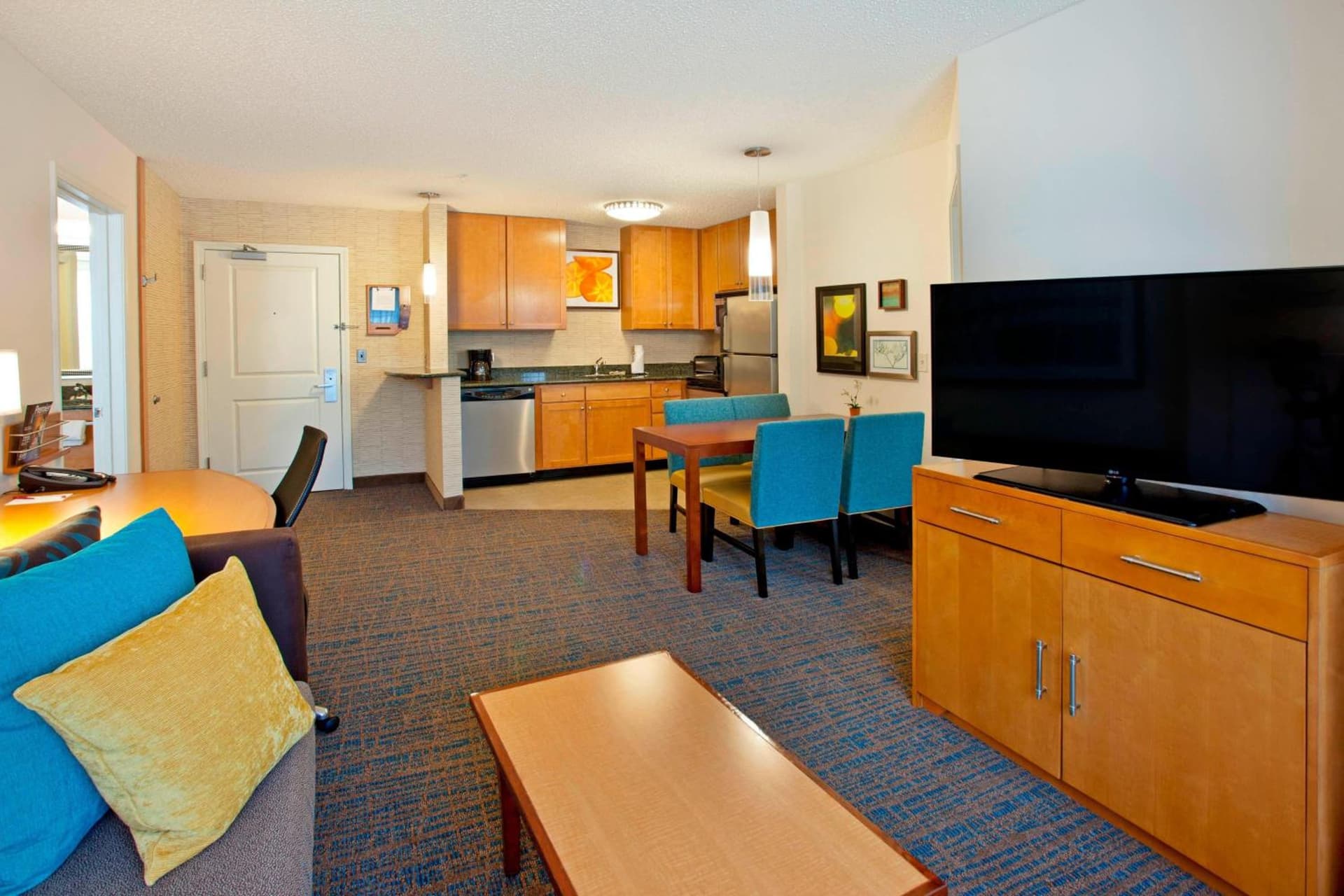 Residence Inn Bridgewater Branchburg gallery photo in Branchburg Park, NJ — image 11