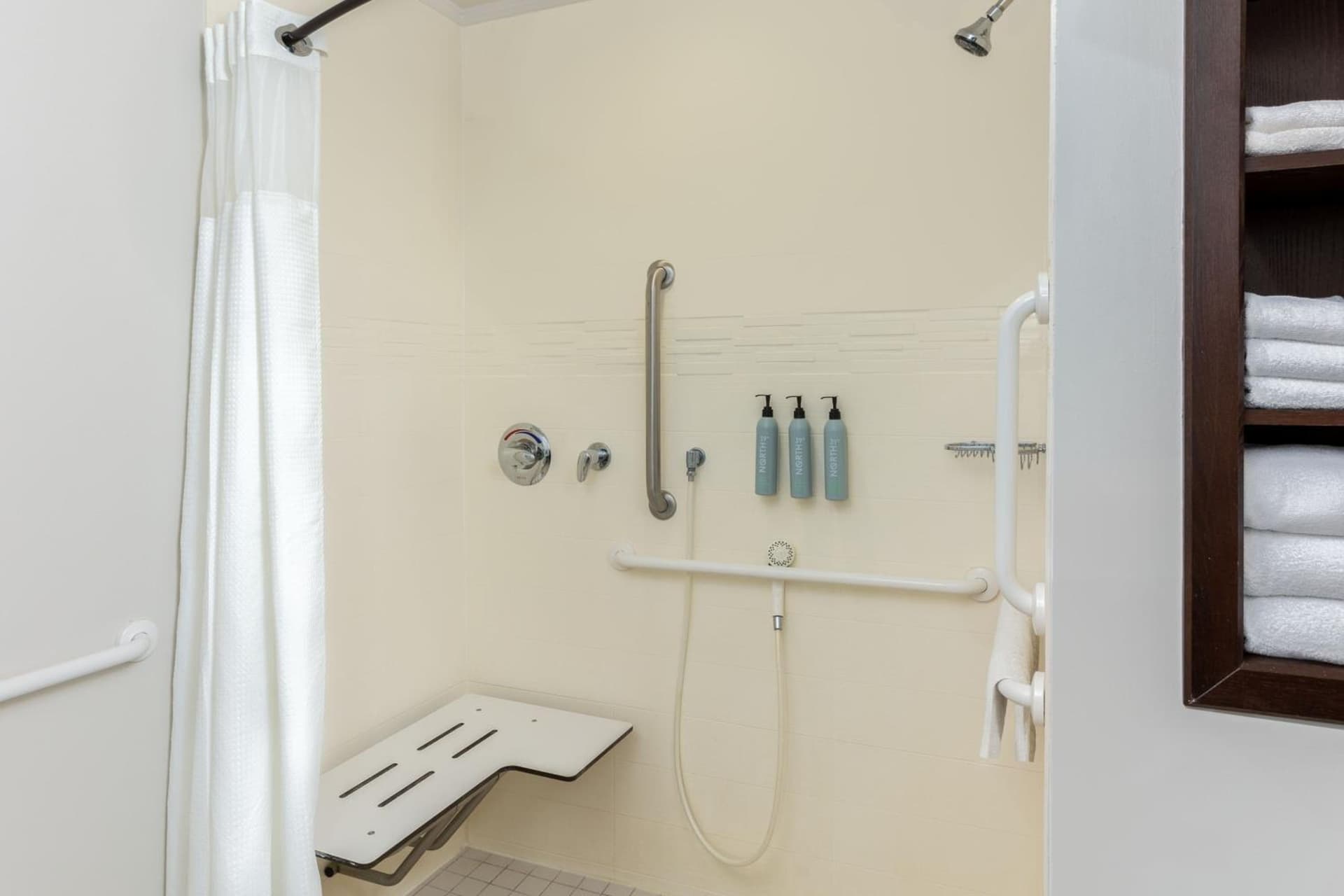 Residence Inn by Marriott Corona Riverside gallery photo in Corona, CA — image 21