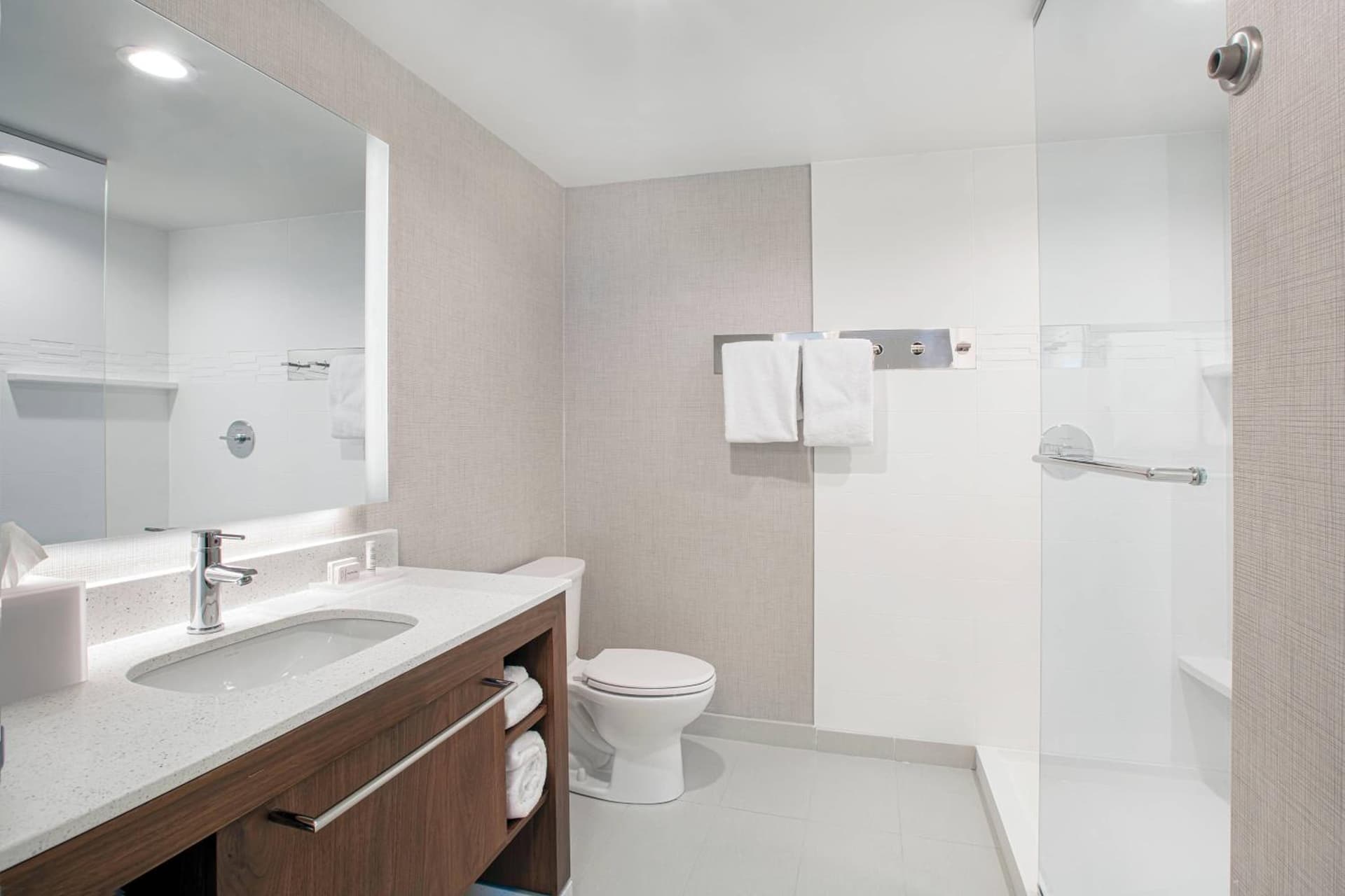 Residence Inn by Marriott Norwalk gallery photo in Norwalk, CT — image 35