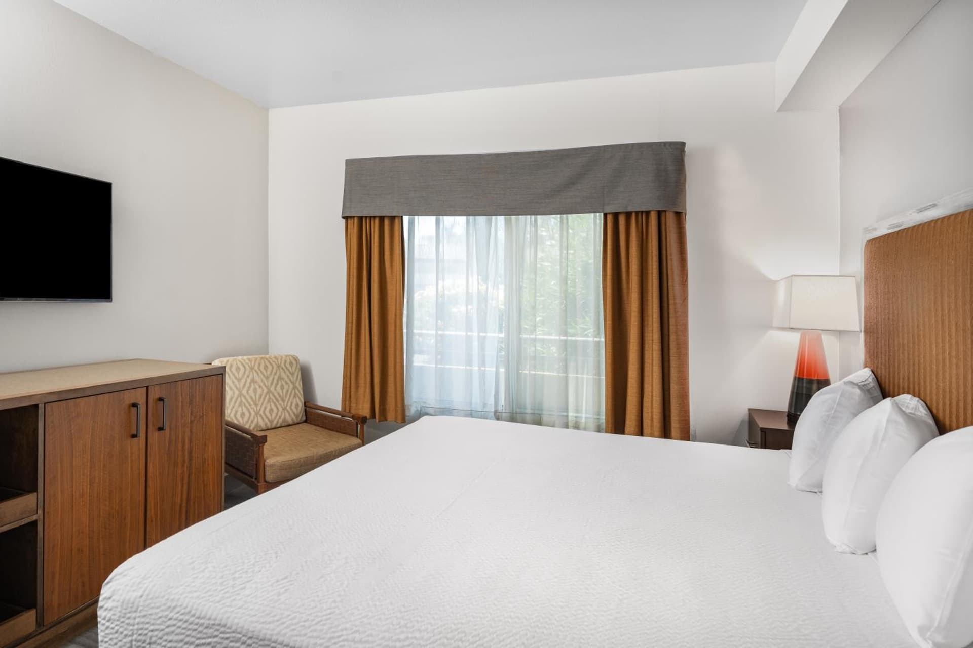 Ramada by Wyndham Bakersfield gallery photo in Bakersfield, CA — image 27