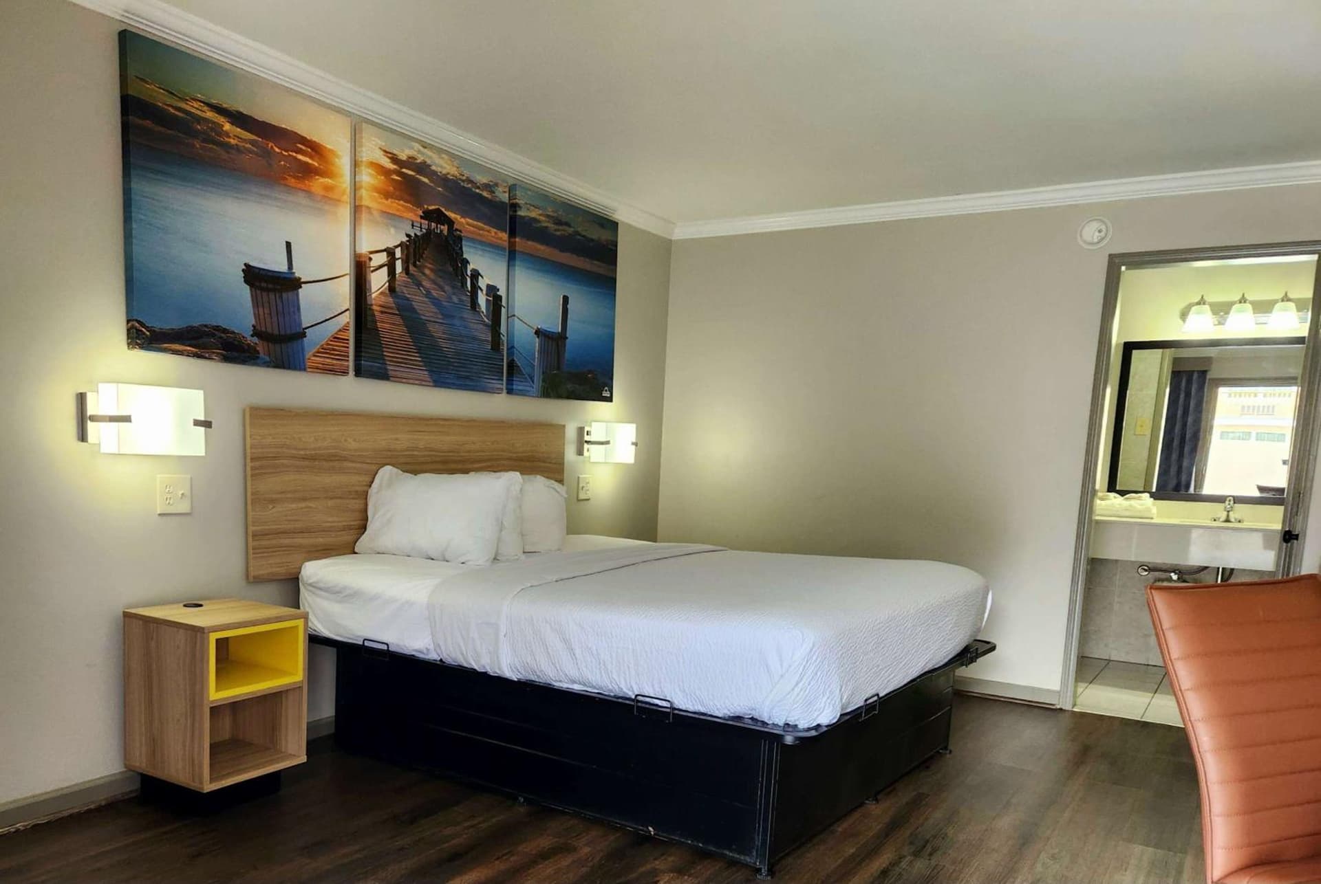 Days Inn by Wyndham Slidell gallery photo in Slidell, LA — image 38