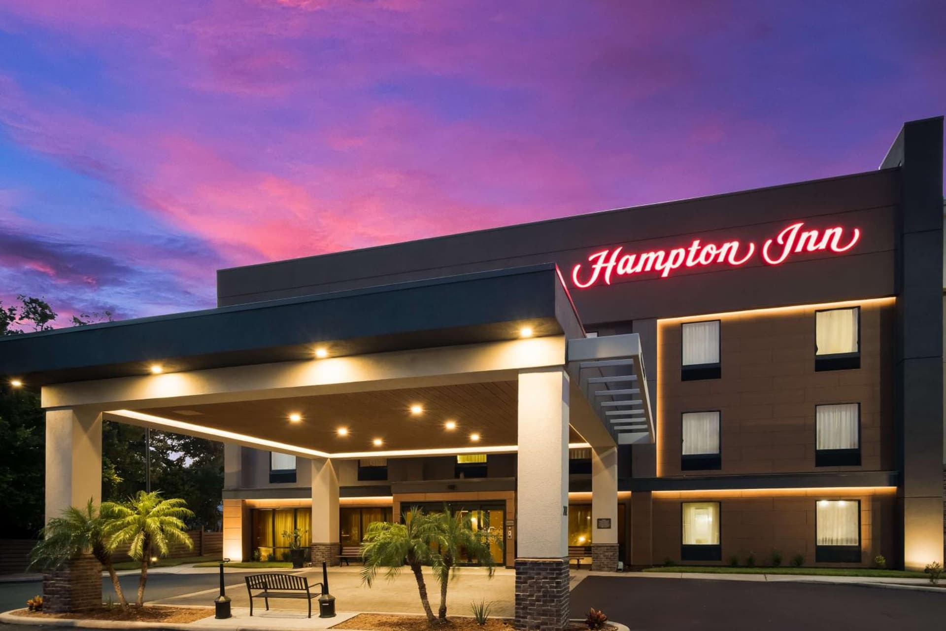 Hampton Inn Winter Haven interior in Winter Haven, FL — gallery photo 2