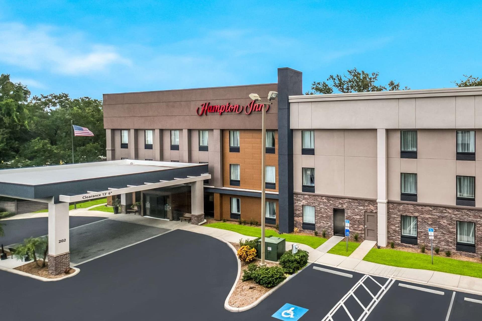 Hampton Inn Winter Haven property views in Winter Haven, FL — gallery photo 3
