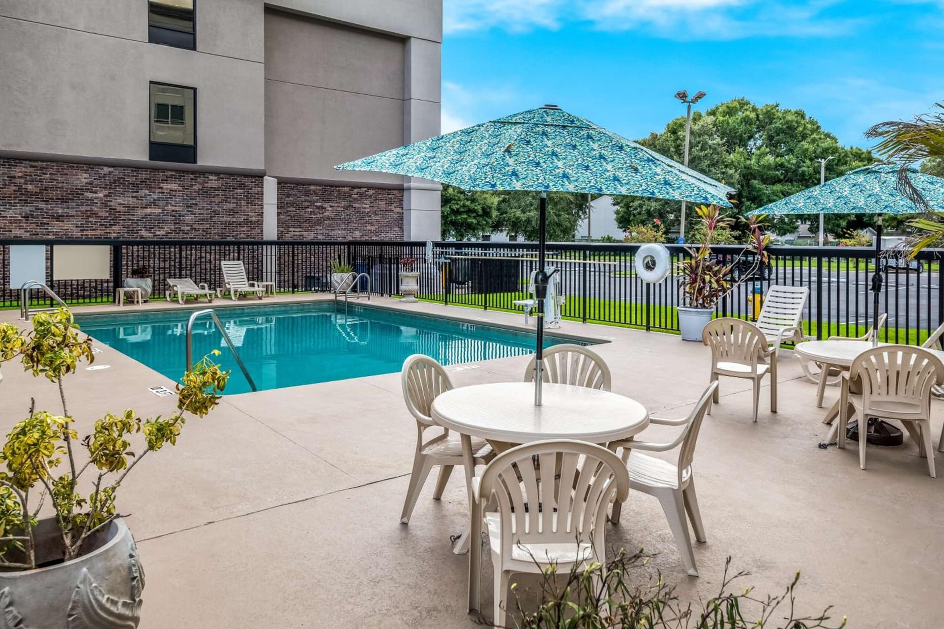 Hampton Inn Winter Haven gallery photo in Winter Haven, FL — image 34