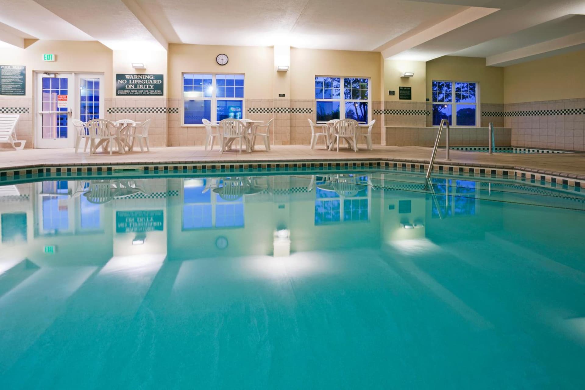 Country Inn & Suites by Radisson, St Cloud East, MN gallery photo in Saint Cloud, MN — image 50
