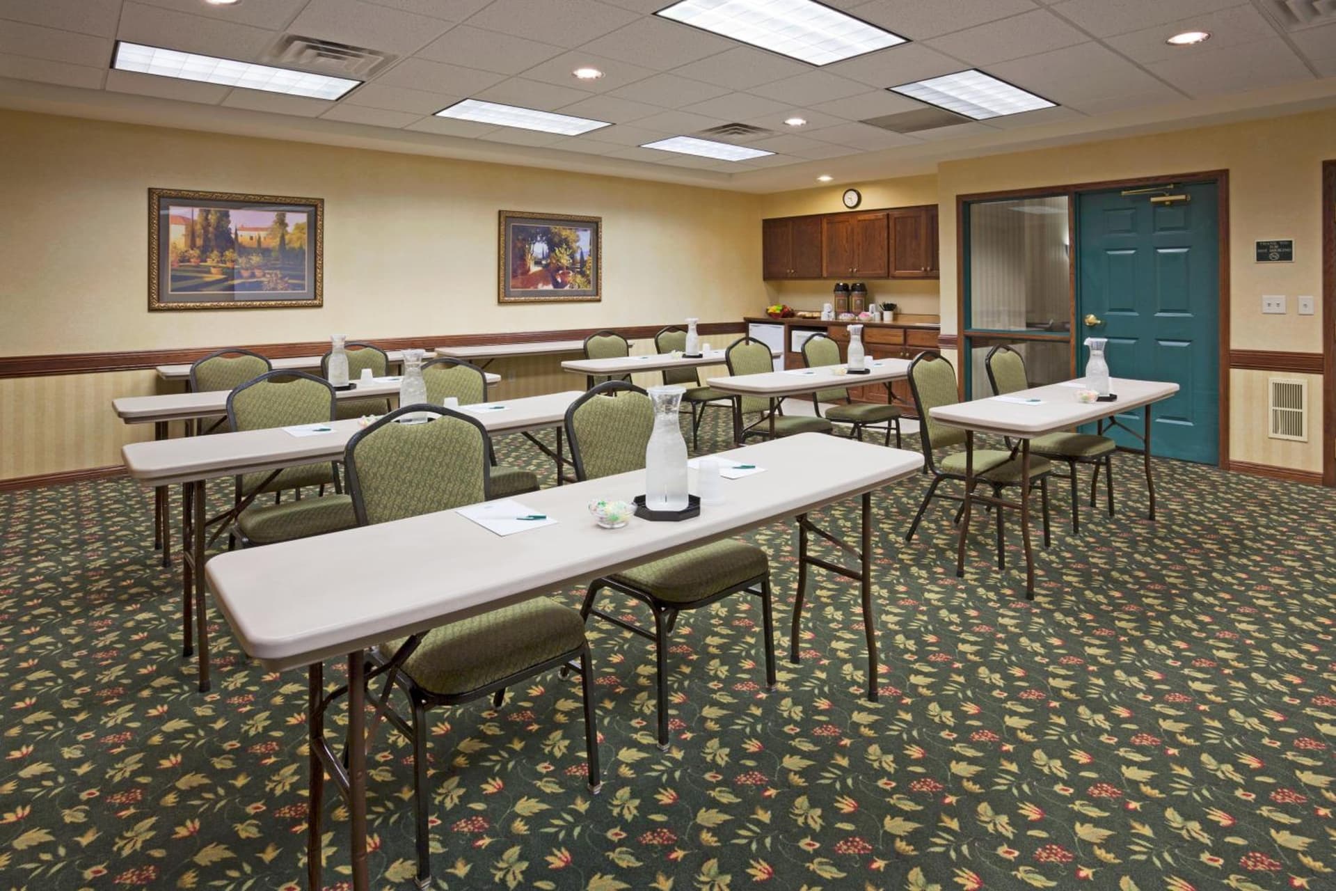 Country Inn & Suites by Radisson, St Cloud East, MN gallery photo in Saint Cloud, MN — image 69