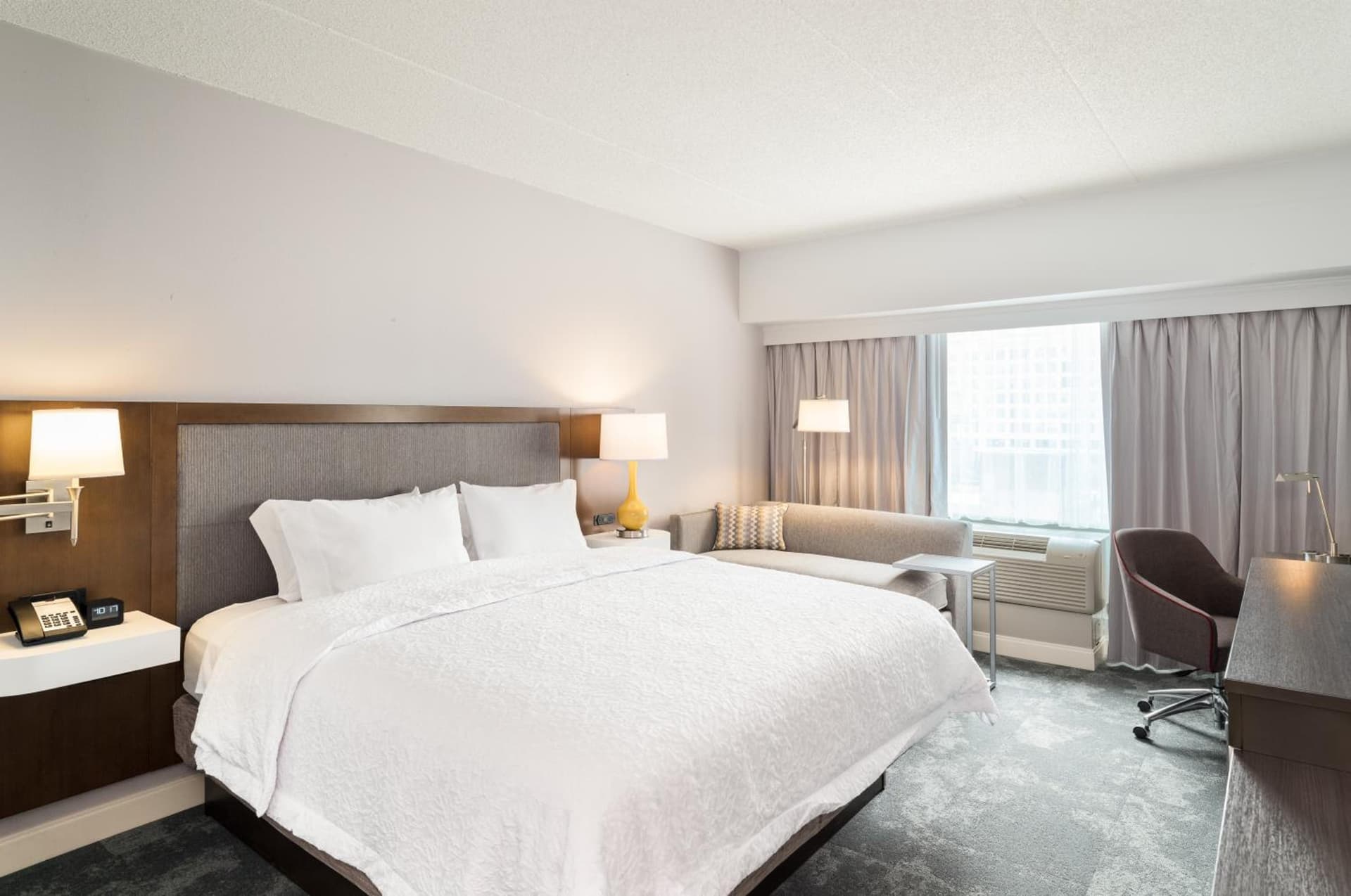 Hampton Inn Philadelphia Center City-Convention Center gallery photo in Philadelphia, PA — image 11