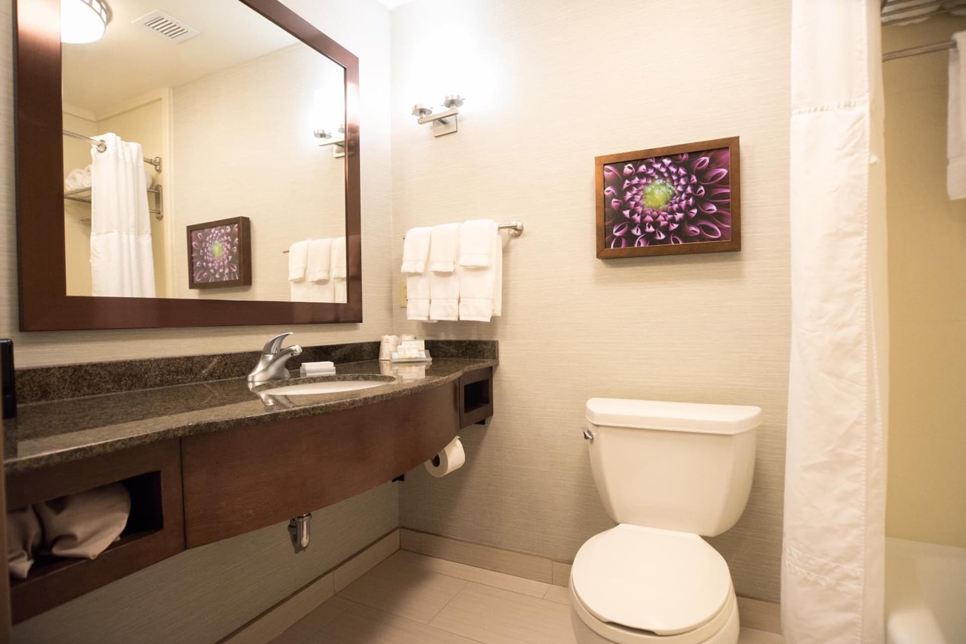 Hilton Garden Inn Covington/Mandeville gallery photo in Covington, LA — image 32
