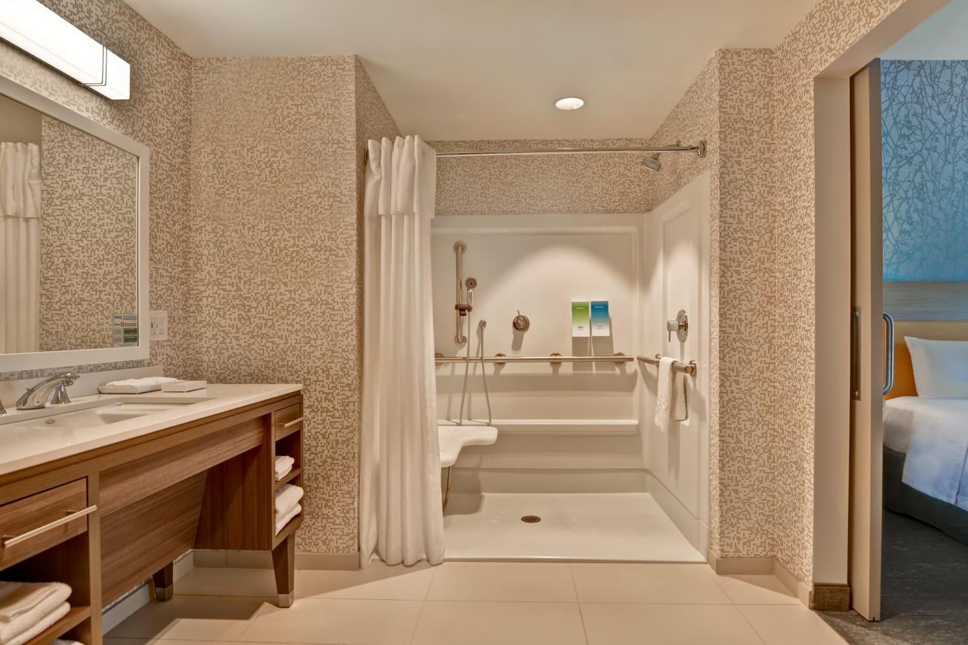 Home2 Suites By Hilton Naples I-75 Pine Ridge Road gallery photo in Naples, FL — image 43