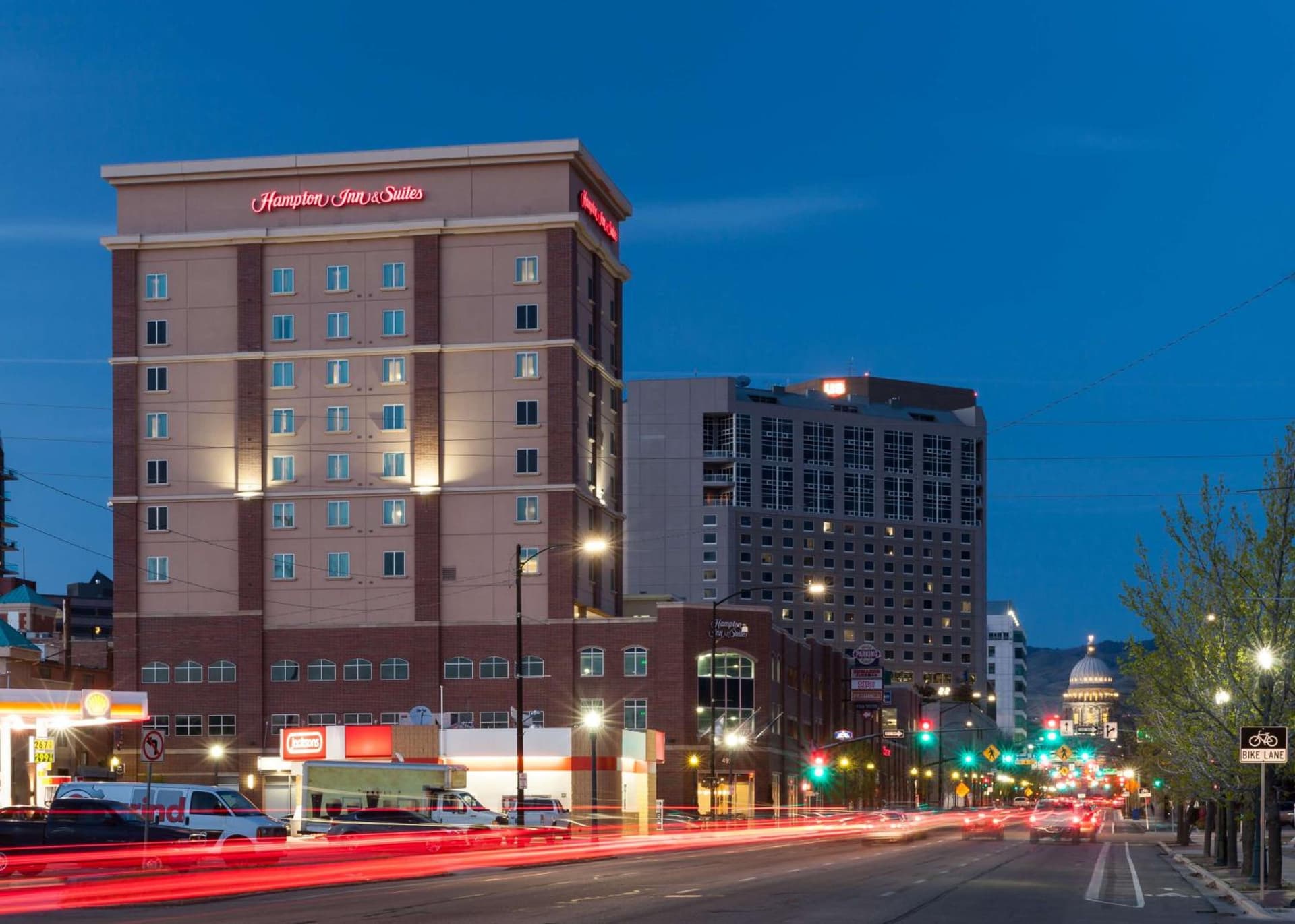 Hampton Inn & Suites Boise-Downtown interior in Boise, ID — gallery photo 2