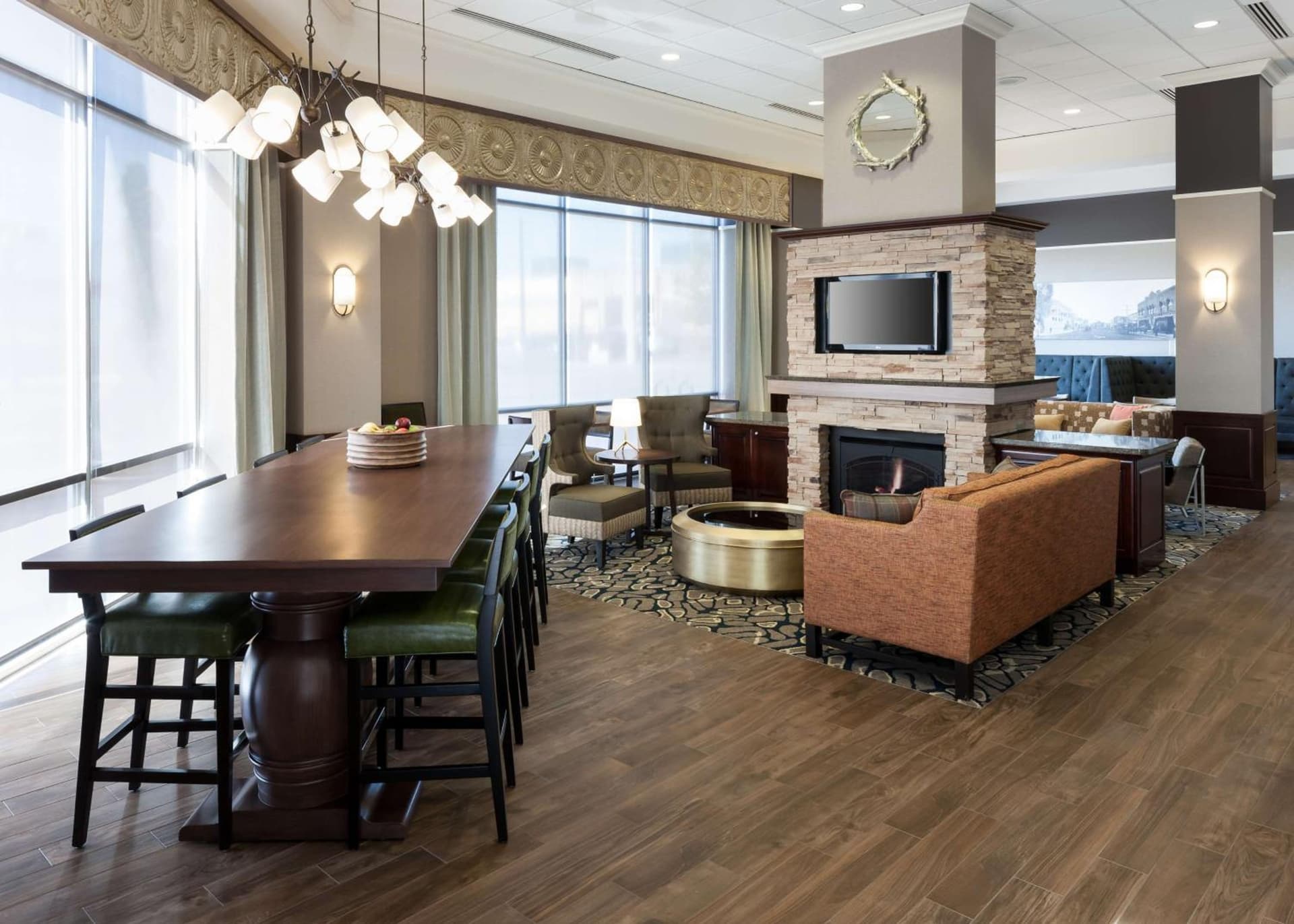 Hampton Inn & Suites Boise-Downtown property views in Boise, ID — gallery photo 3