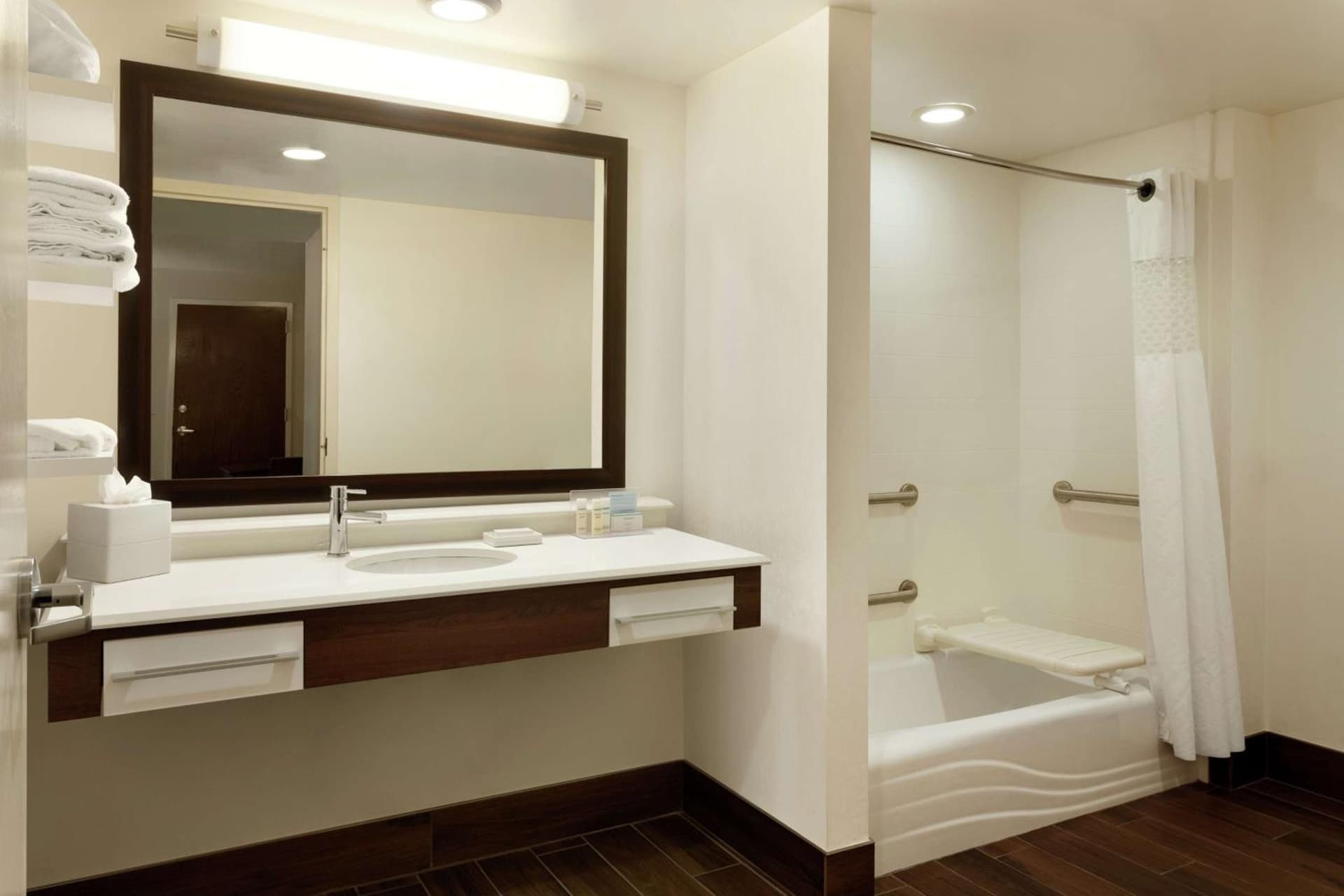 Hampton Inn and Suites Springdale gallery photo in Springdale, AR — image 36