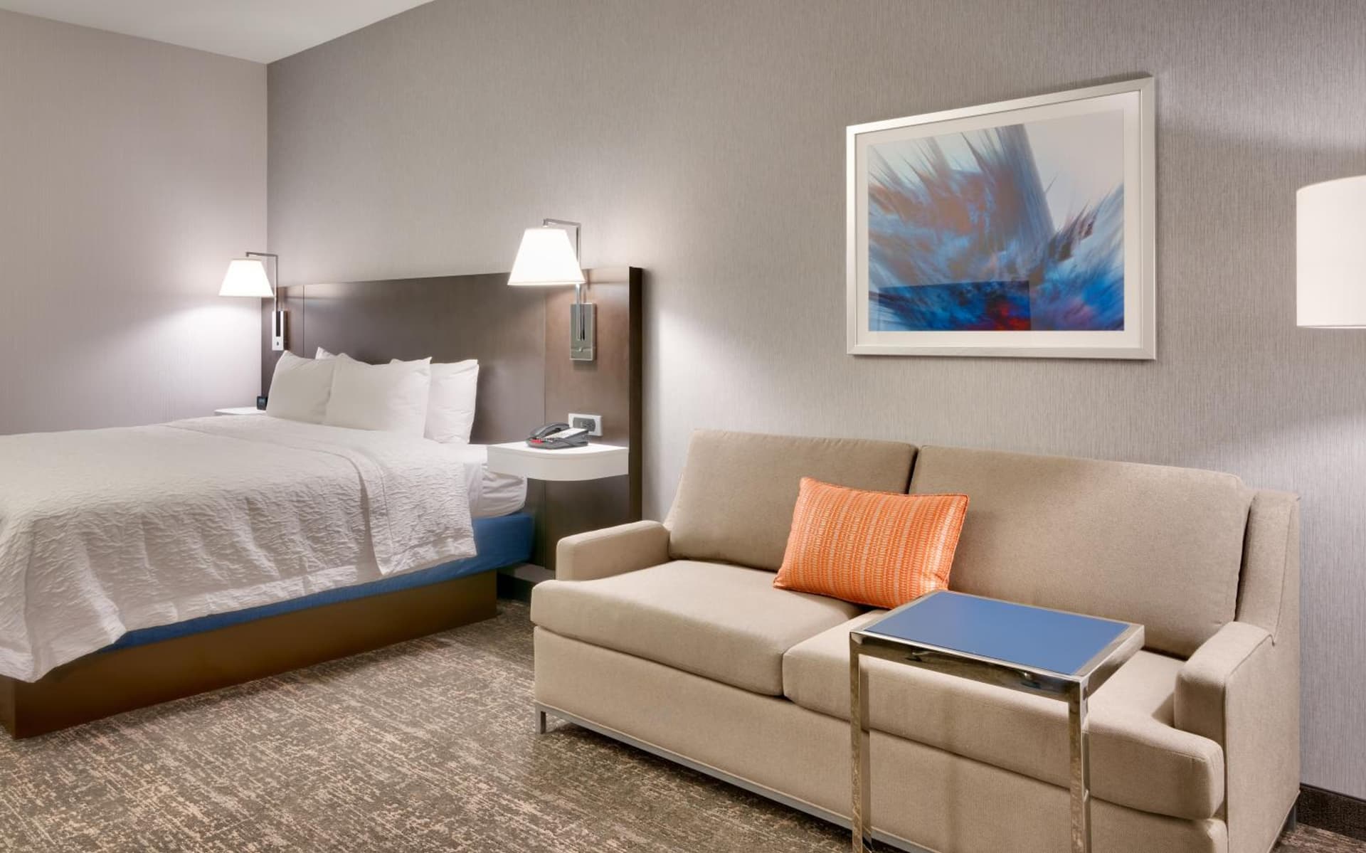 Hampton Inn & Suites Anaheim Resort Convention Center gallery photo in Anaheim, CA — image 49