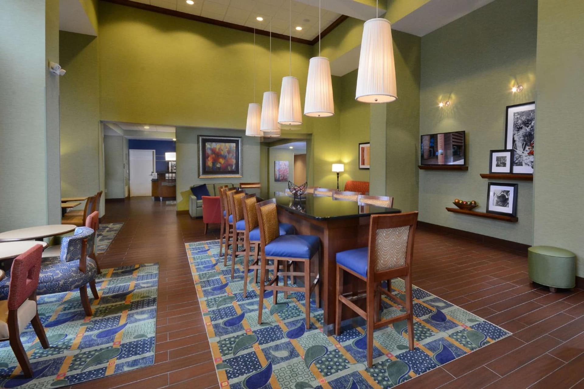 Hampton Inn and Suites Lynchburg gallery photo in Lynchburg, VA — image 51