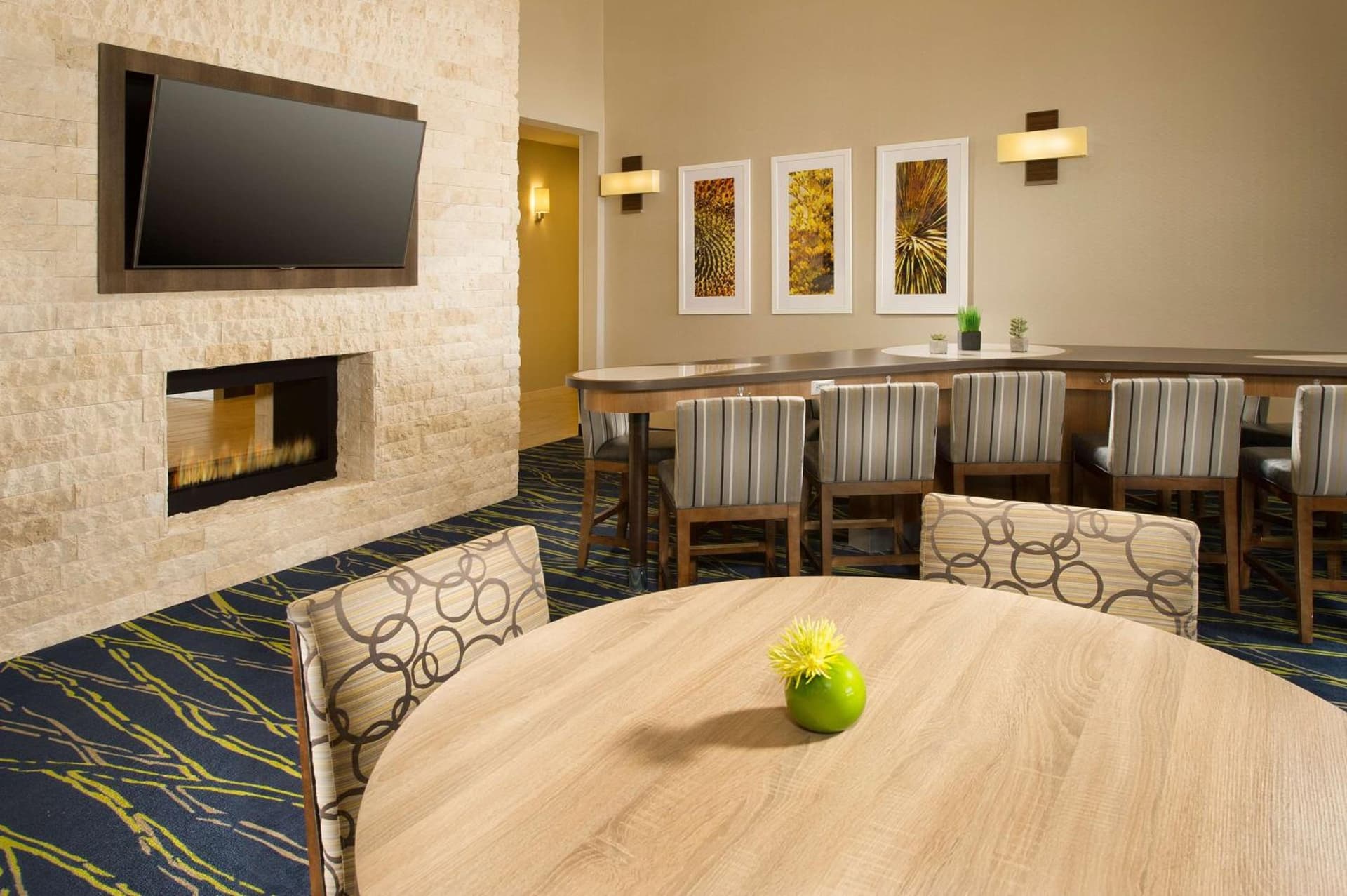 Homewood Suites by Hilton Midland property views in Midland, TX — gallery photo 3