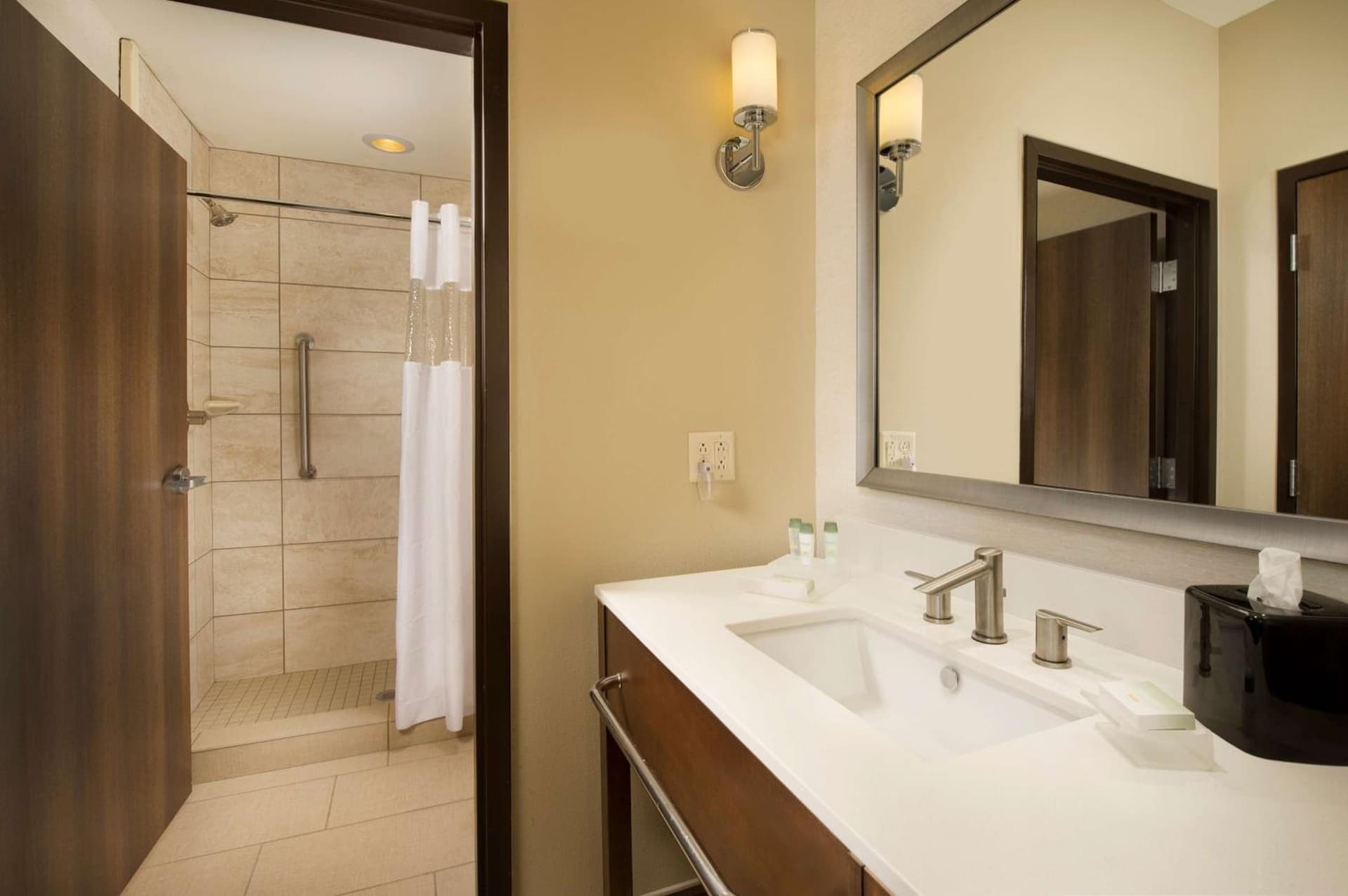 Homewood Suites by Hilton Midland gallery photo in Midland, TX — image 14