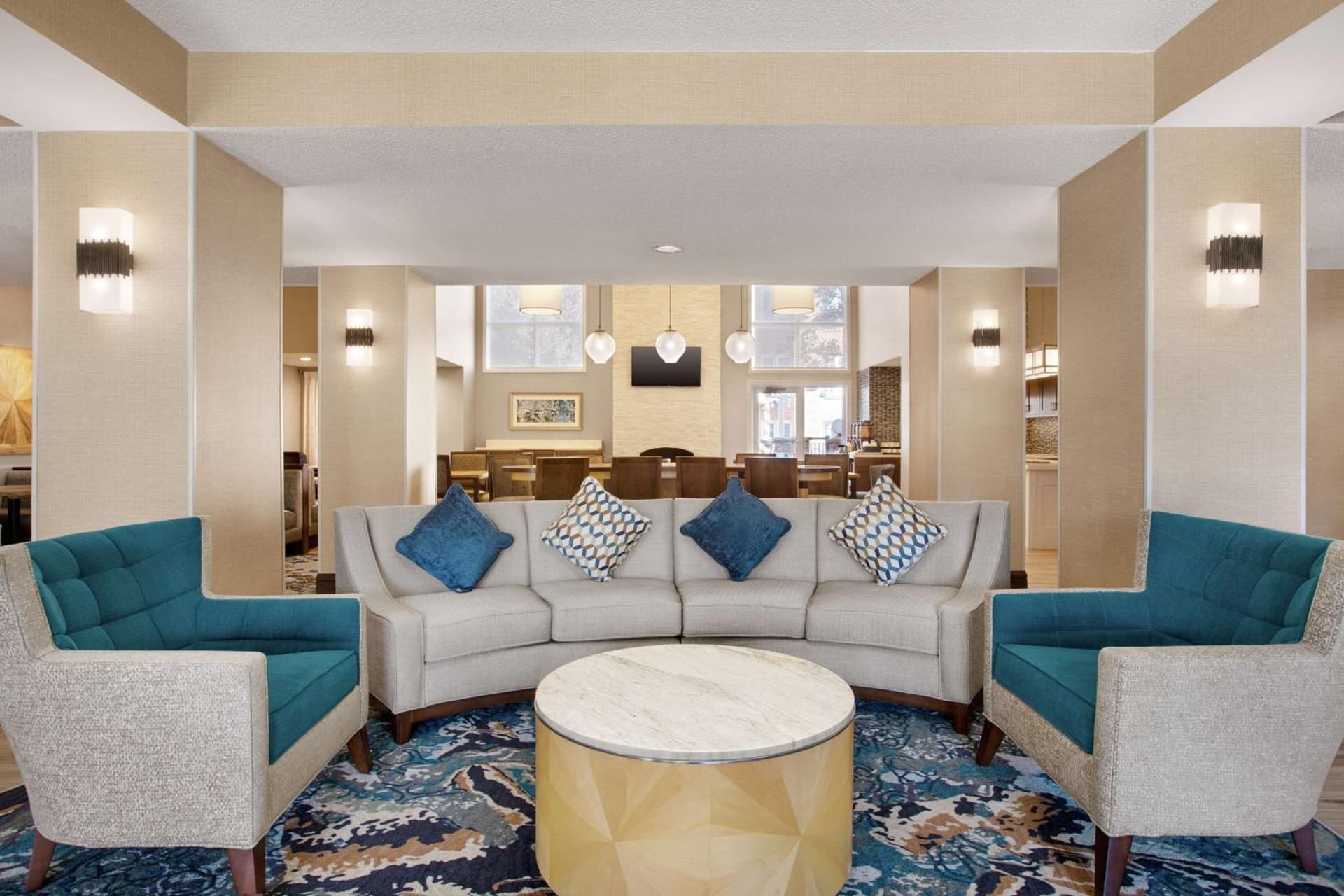 Homewood Suites by Hilton Kansas City Airport interior in Kansas City, KS — gallery photo 2