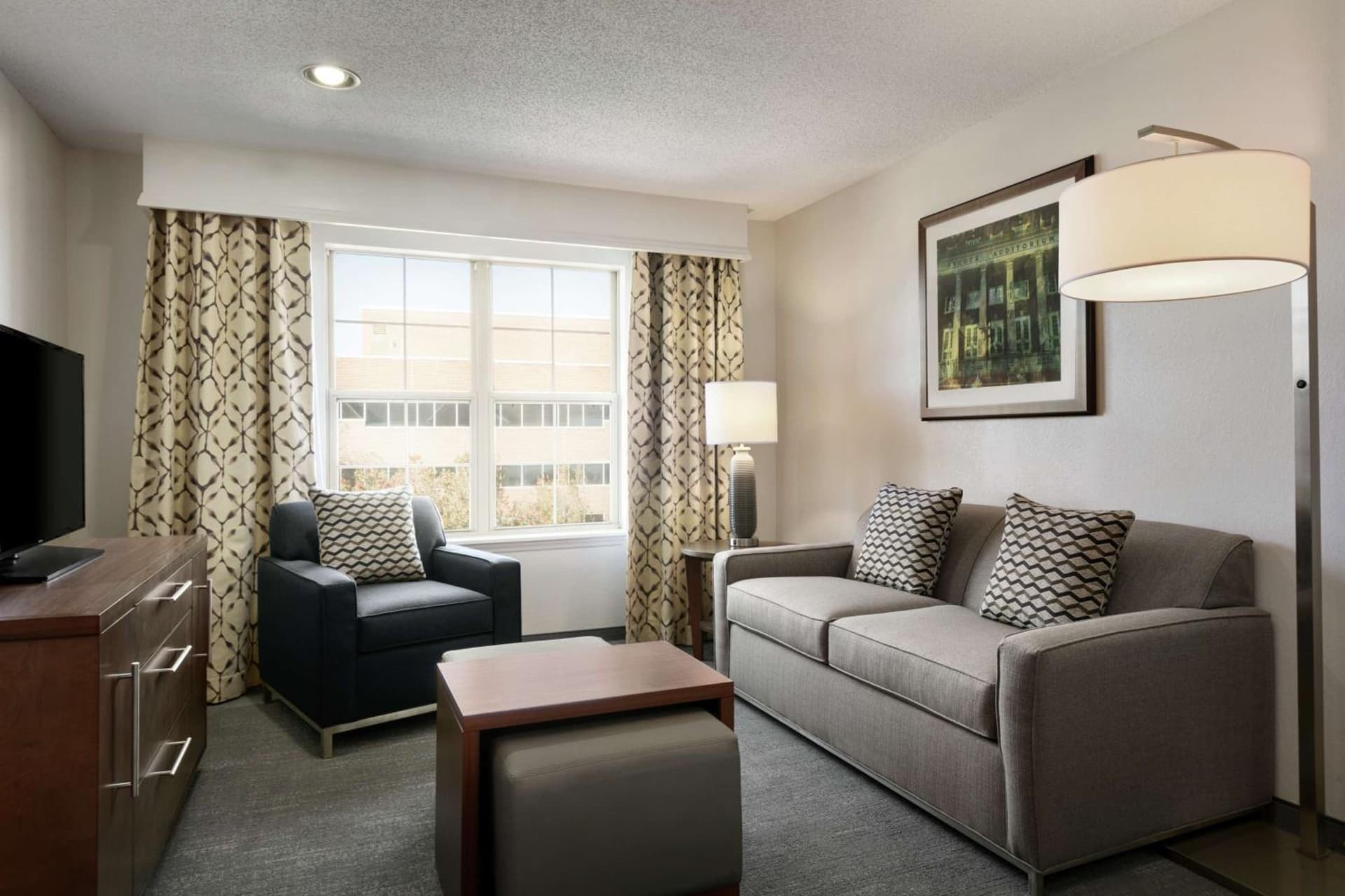 Homewood Suites by Hilton Kansas City Airport gallery photo in Kansas City, KS — image 34