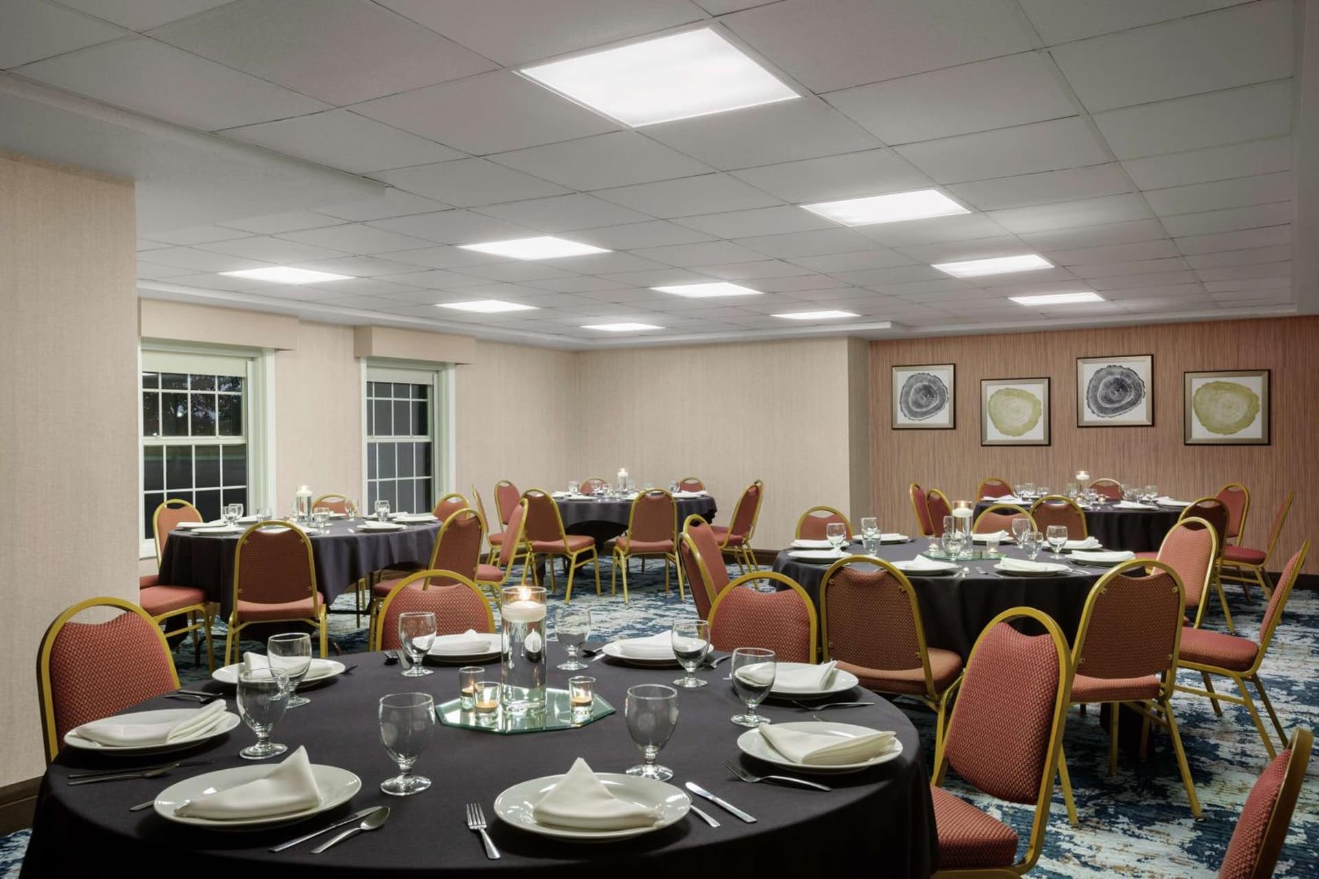 Homewood Suites by Hilton Kansas City Airport gallery photo in Kansas City, KS — image 24