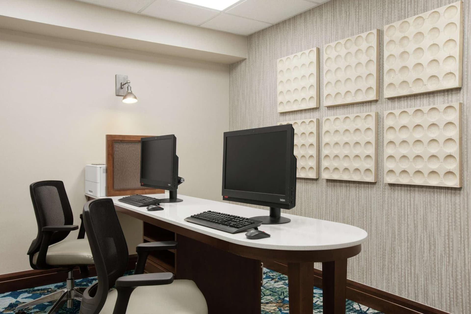 Homewood Suites by Hilton Kansas City Airport gallery photo in Kansas City, KS — image 37