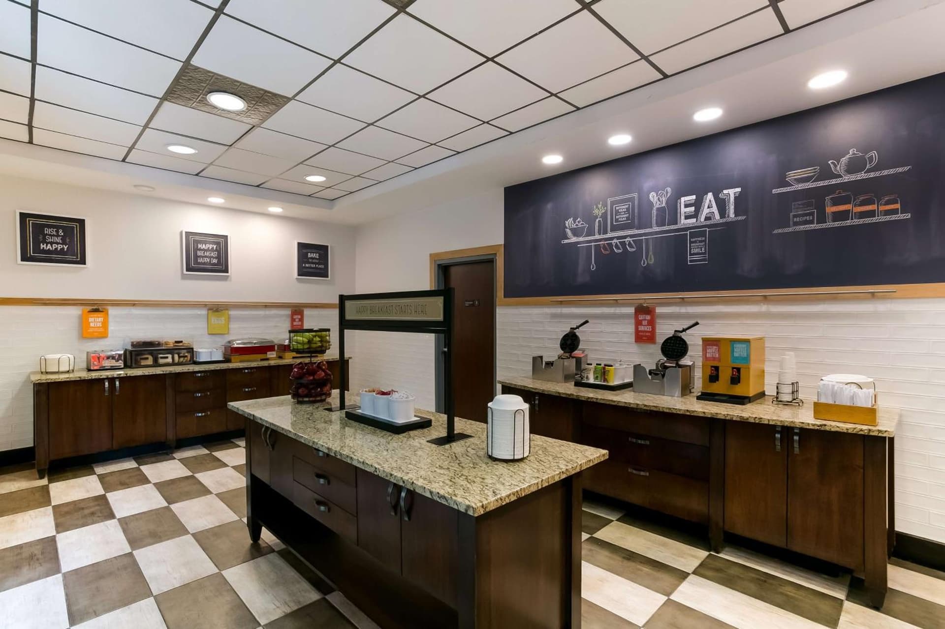 Hampton Inn & Suites Wilmington Christiana gallery photo in Newark, DE — image 42