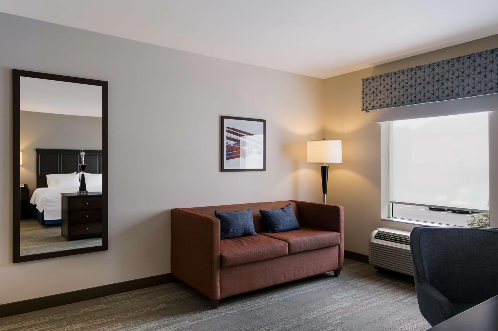 Hampton Inn & Suites Wilmington Christiana gallery photo in Newark, DE — image 12