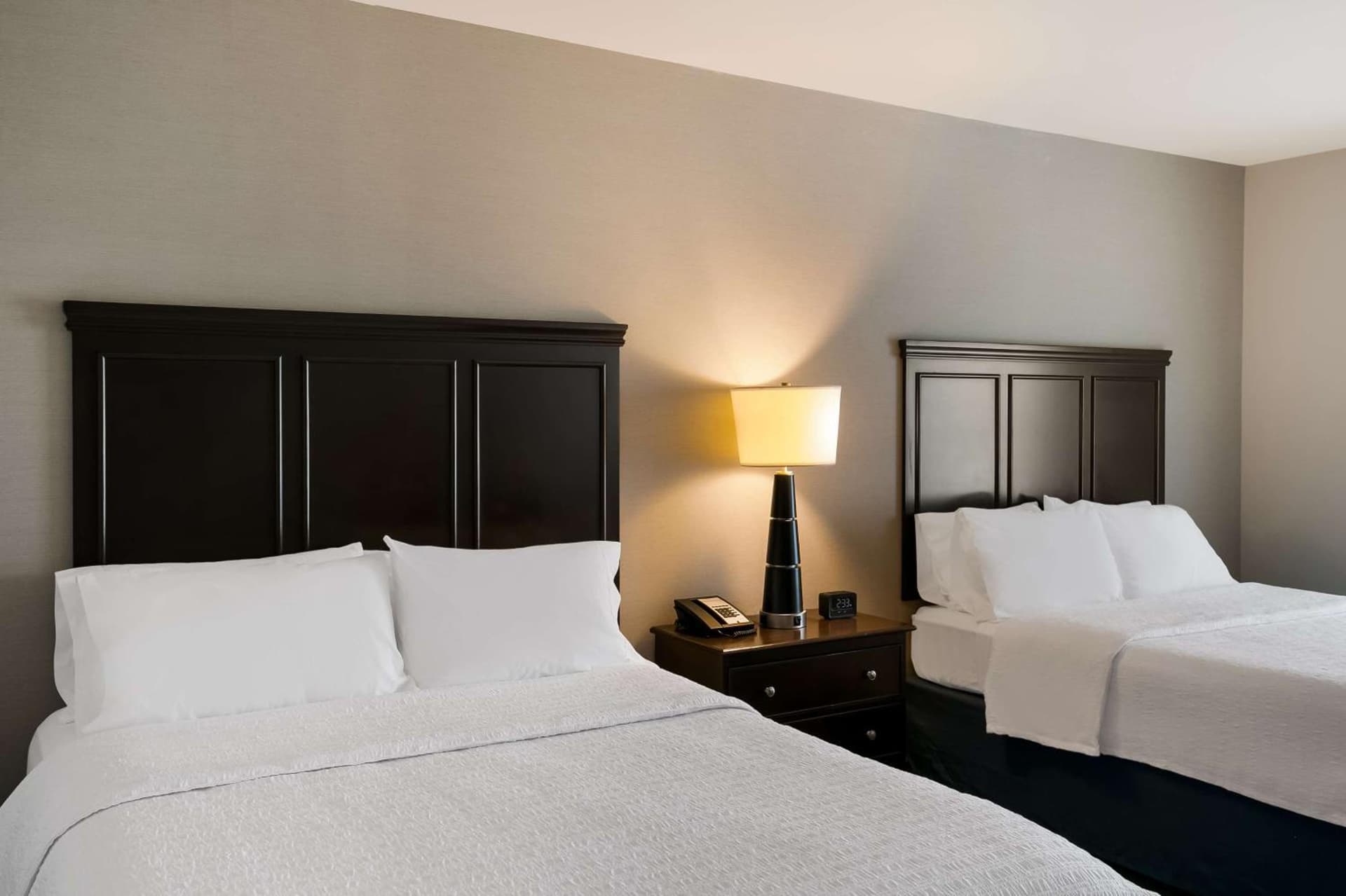Hampton Inn & Suites Wilmington Christiana gallery photo in Newark, DE — image 29