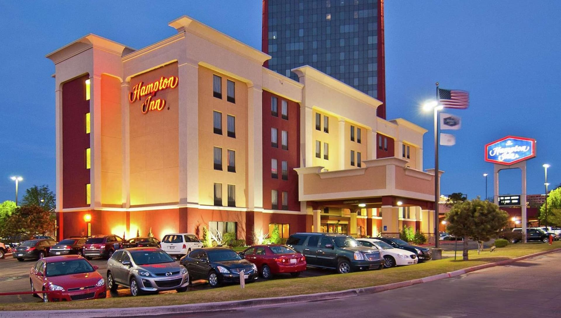 Hampton Inn Oklahoma City-Northwest interior in Oklahoma City, OK — gallery photo 2