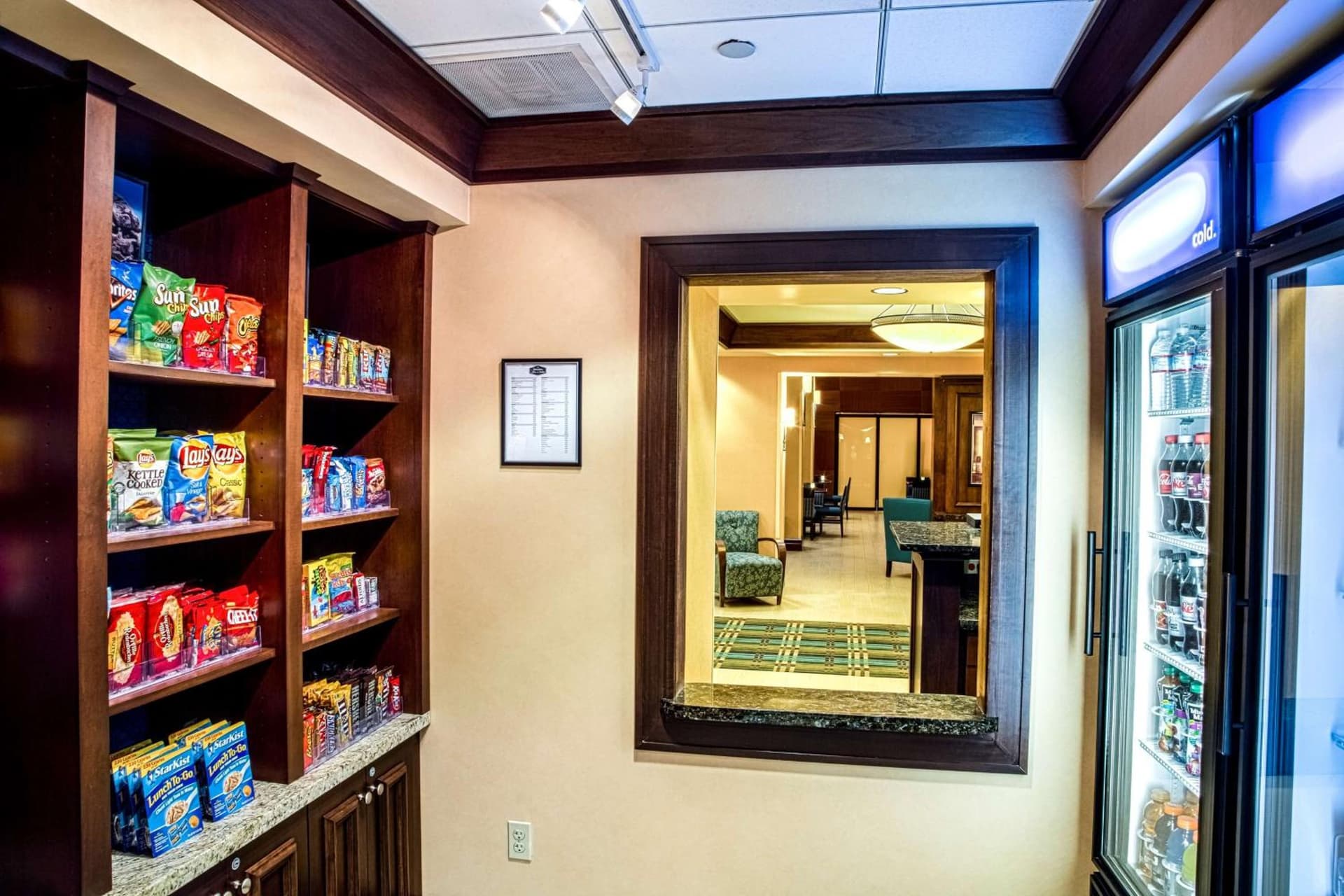 Hampton Inn & Suites Sacramento-Elk Grove Laguna I-5 gallery photo in Elk Grove, CA — image 11