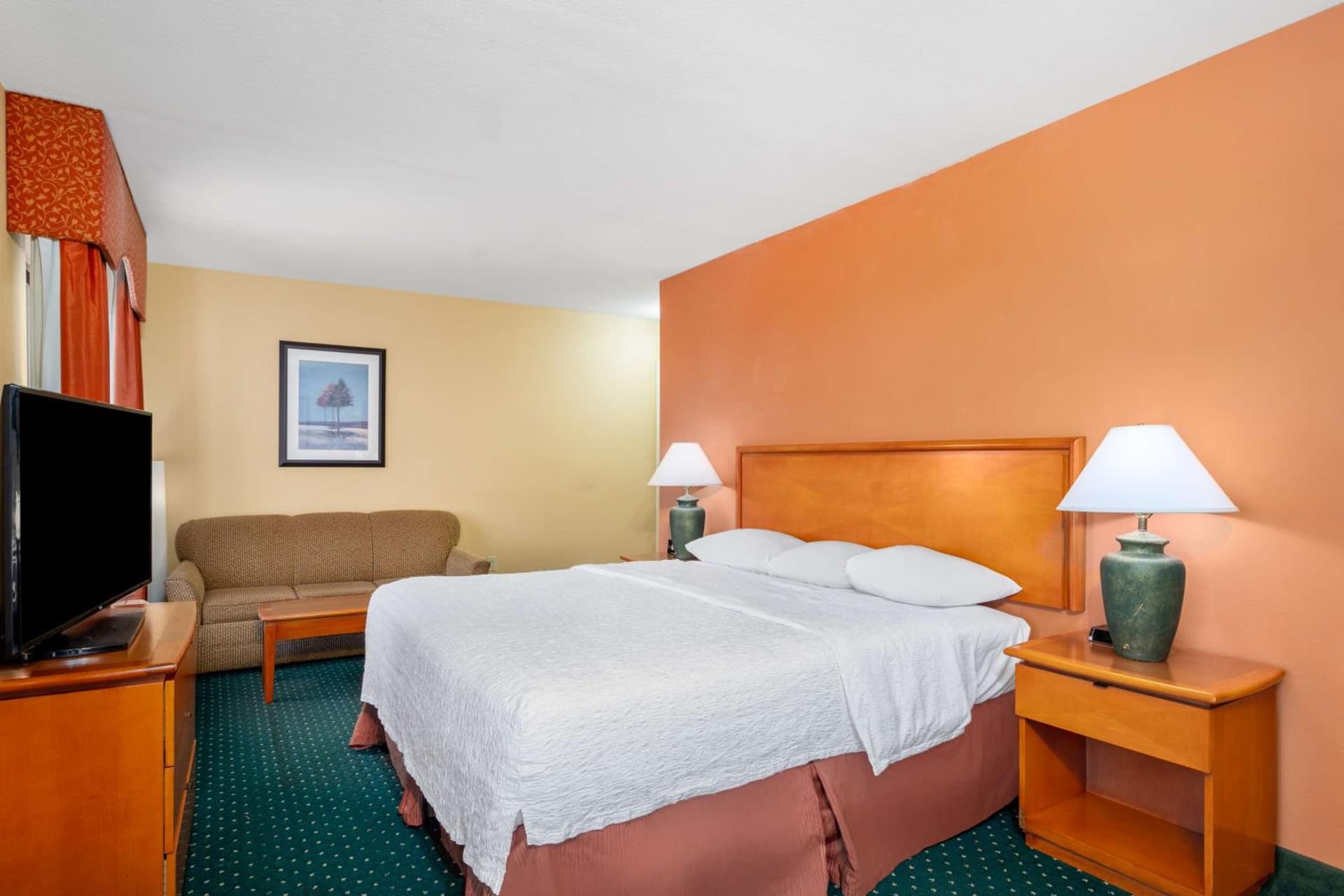 Hampton Inn & Suites Sacramento-Elk Grove Laguna I-5 gallery photo in Elk Grove, CA — image 47