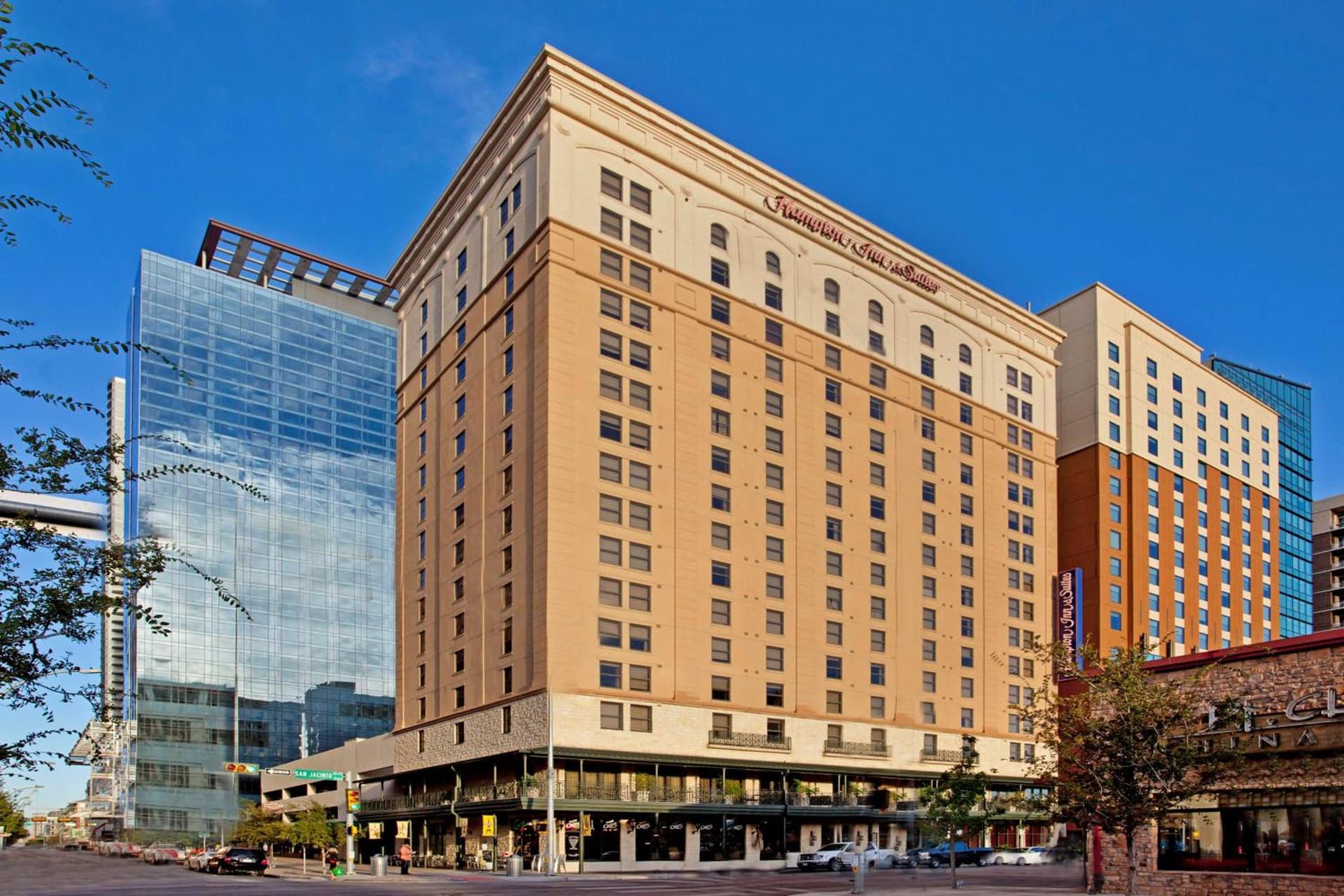 Hampton Inn & Suites Austin - Downtown interior in Austin, TX — gallery photo 2