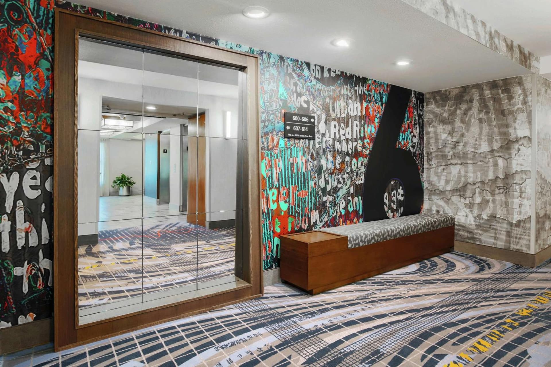 Hampton Inn & Suites Austin - Downtown gallery photo in Austin, TX — image 64