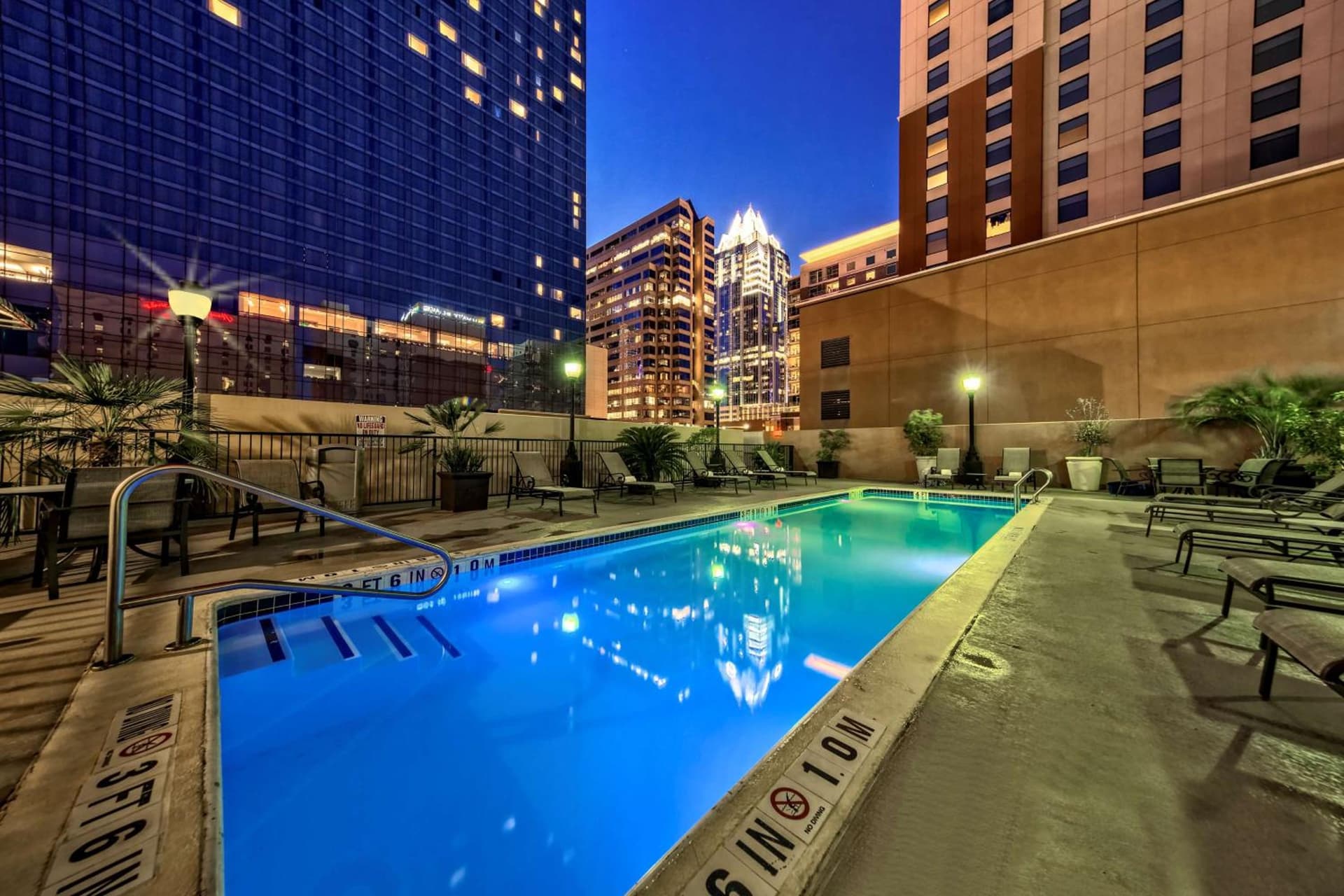 Hampton Inn & Suites Austin - Downtown gallery photo in Austin, TX — image 49