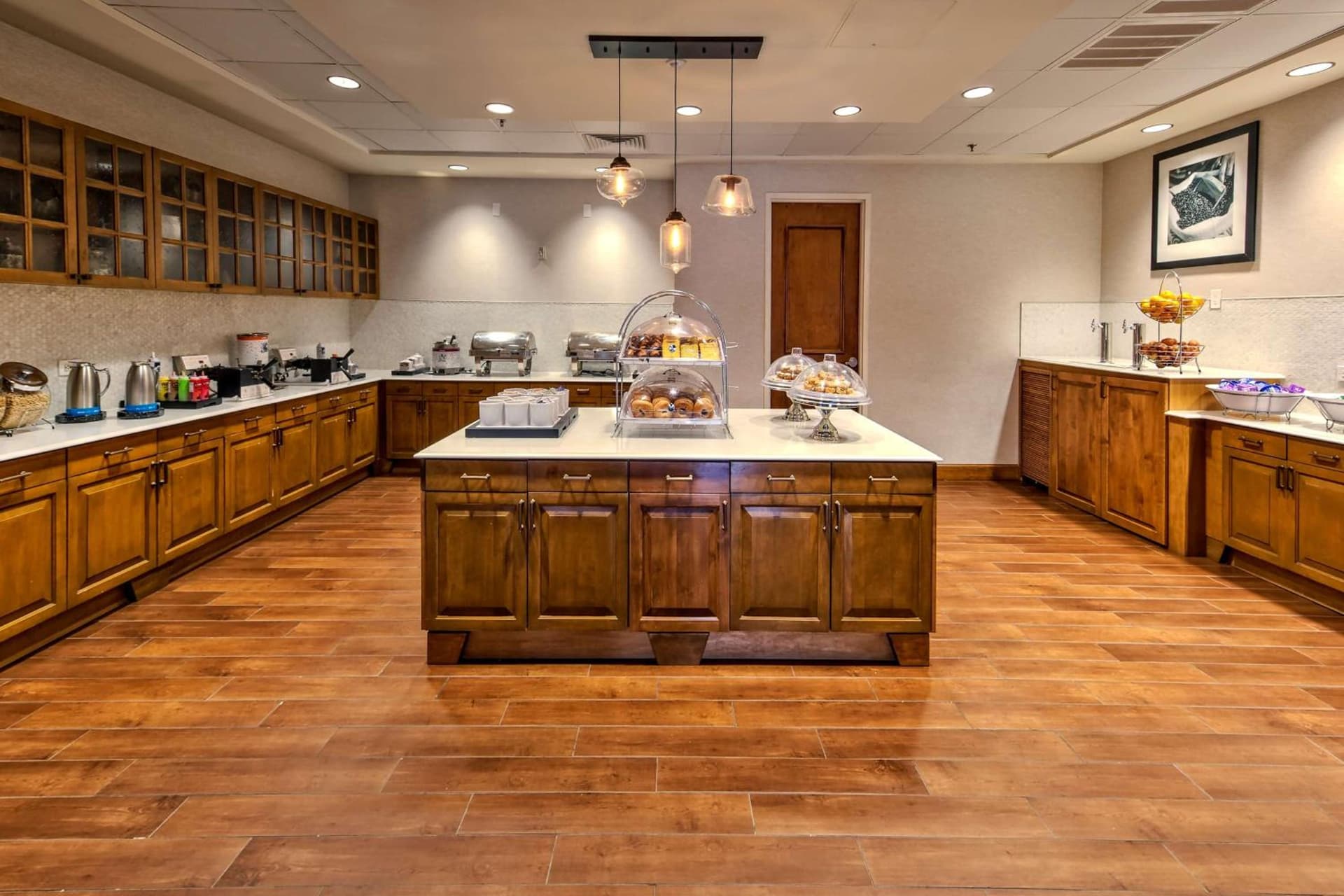 Hampton Inn & Suites Austin - Downtown gallery photo in Austin, TX — image 20