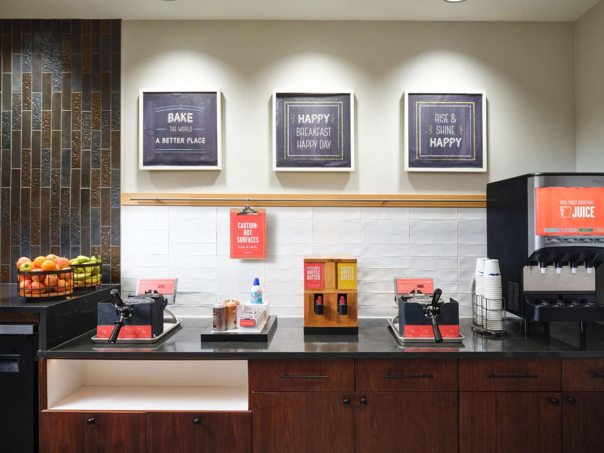 Hampton Inn & Suites Austin - Downtown gallery photo in Austin, TX — image 27