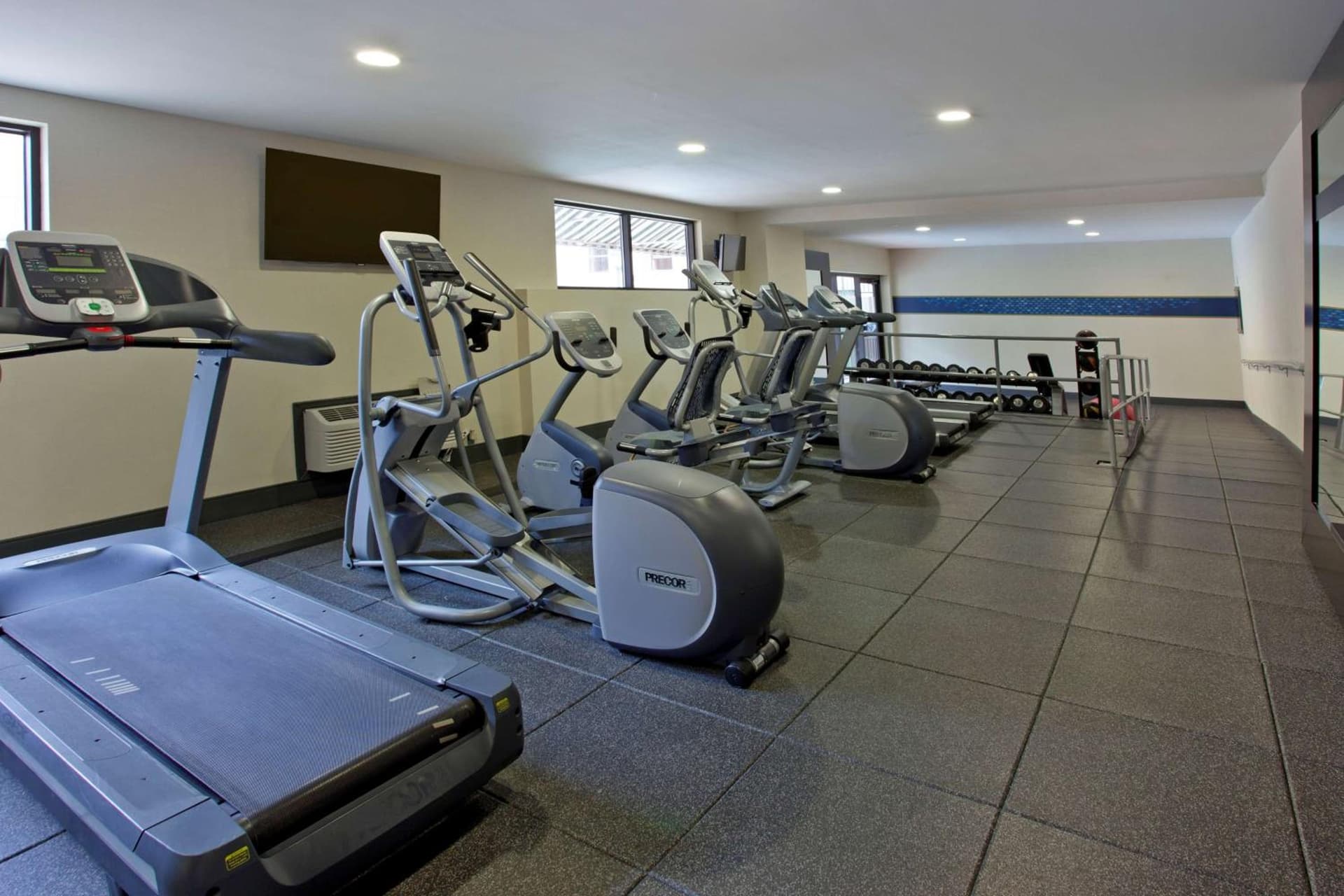 Hampton Inn & Suites Austin - Downtown gallery photo in Austin, TX — image 9