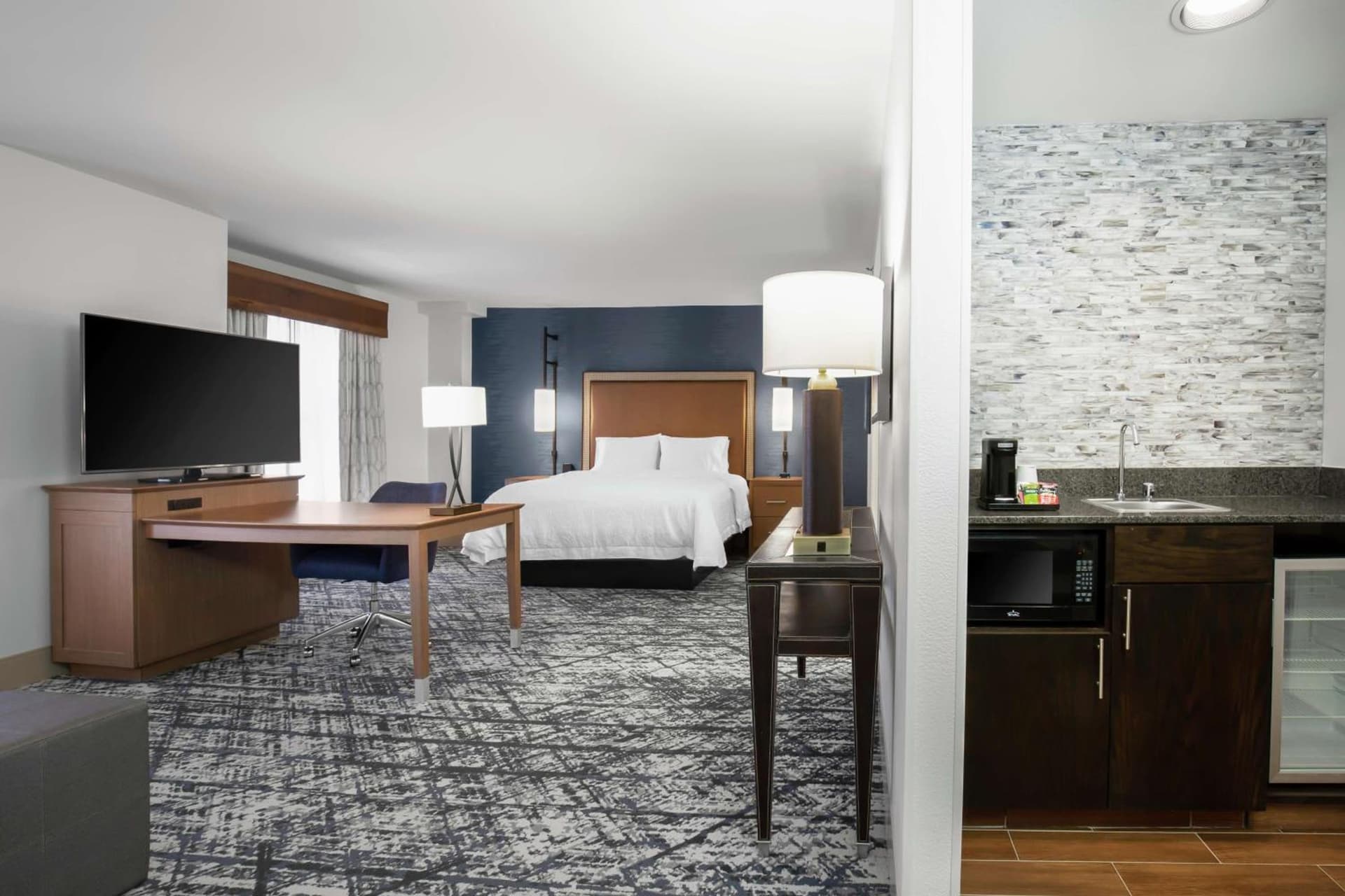 Hampton Inn & Suites Austin - Downtown gallery photo in Austin, TX — image 53