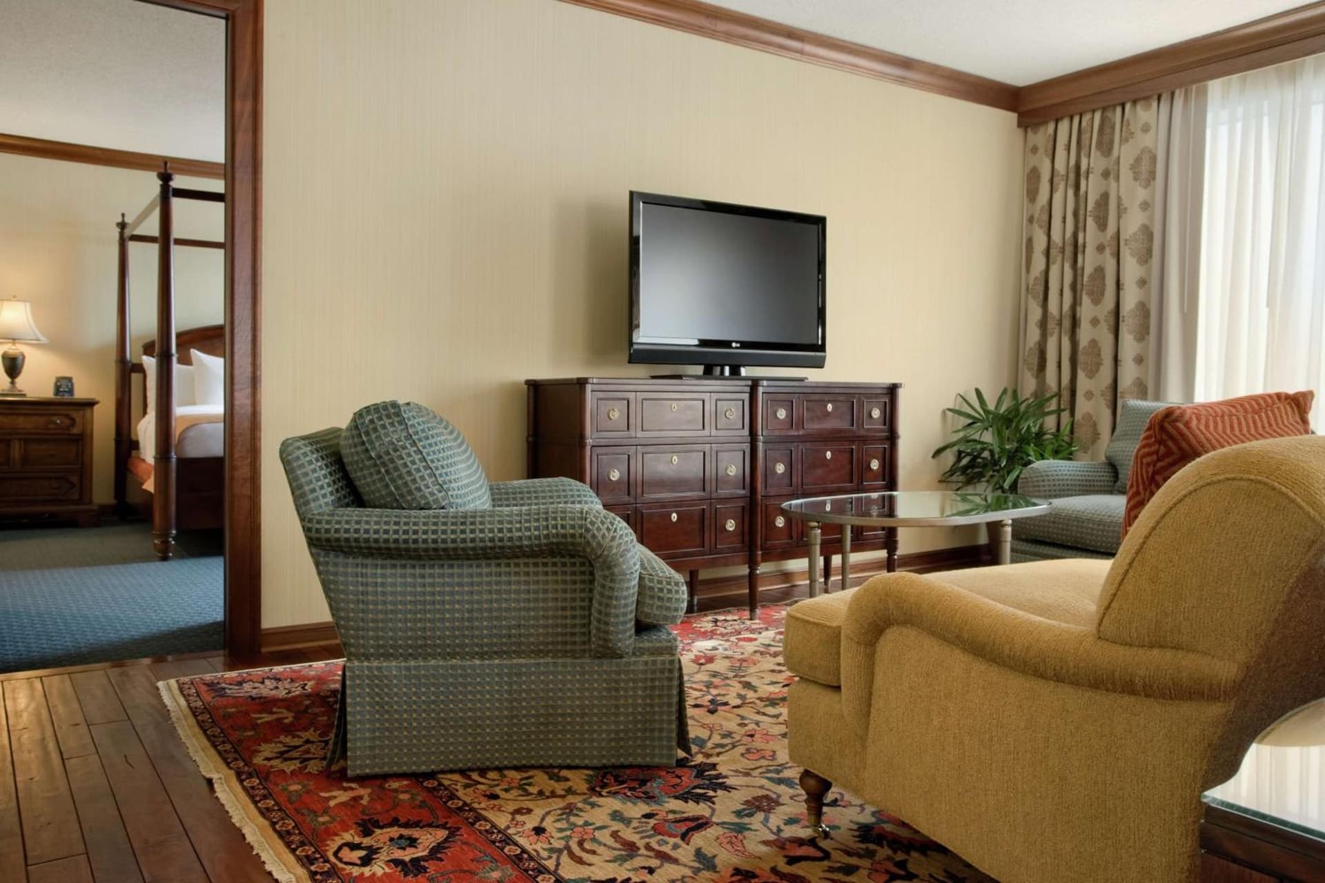 DoubleTree by Hilton Stamford gallery photo in Stamford, CT — image 54