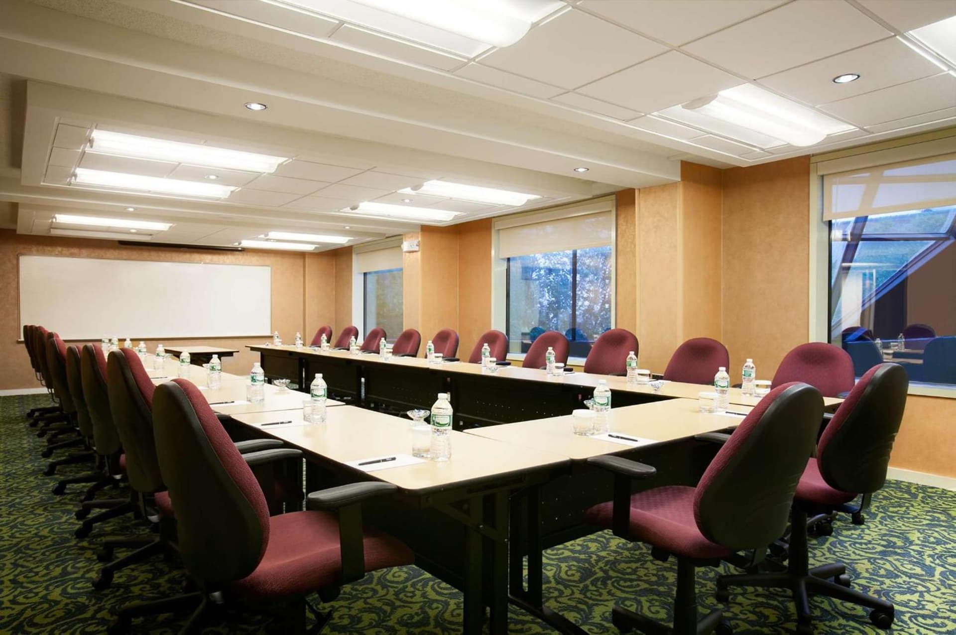 DoubleTree by Hilton Stamford gallery photo in Stamford, CT — image 68