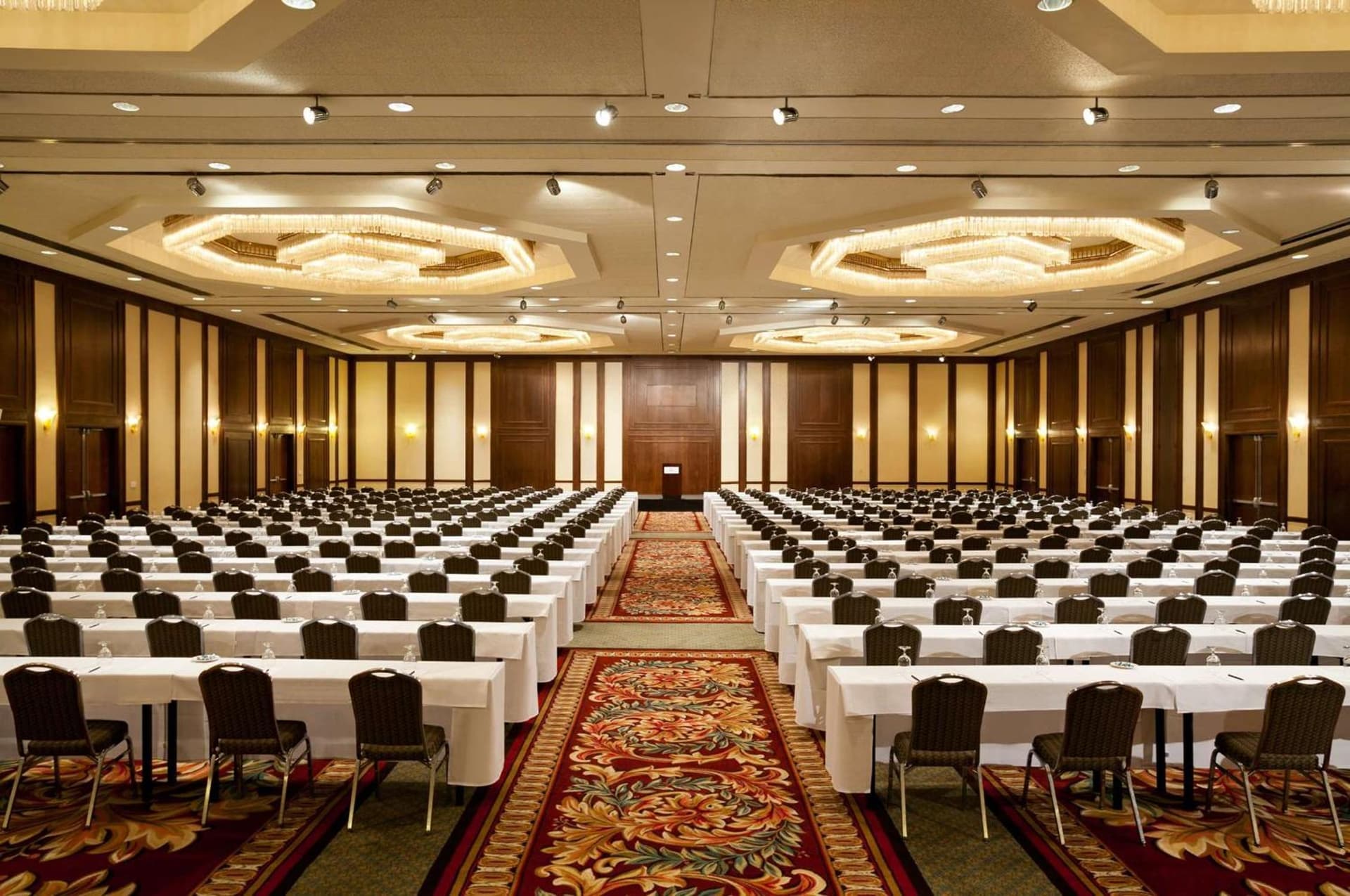 DoubleTree by Hilton Stamford gallery photo in Stamford, CT — image 17