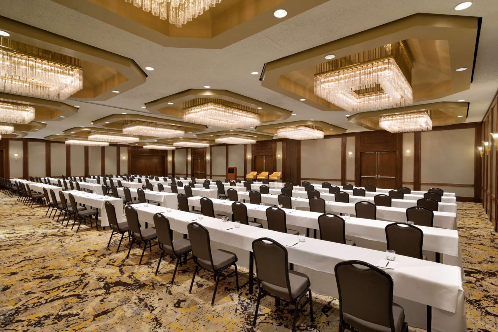 DoubleTree by Hilton Stamford gallery photo in Stamford, CT — image 67