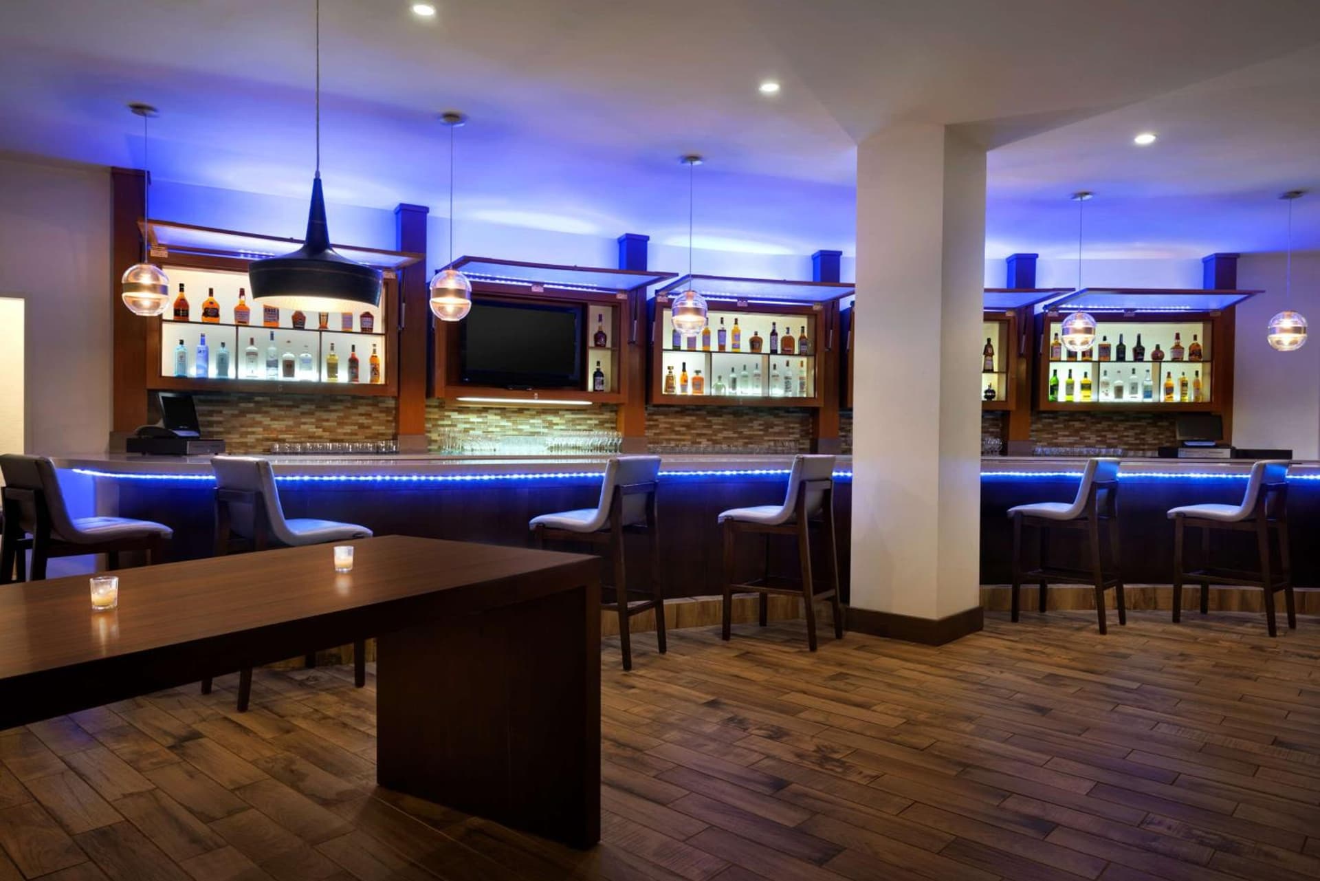 DoubleTree by Hilton Stamford gallery photo in Stamford, CT — image 43