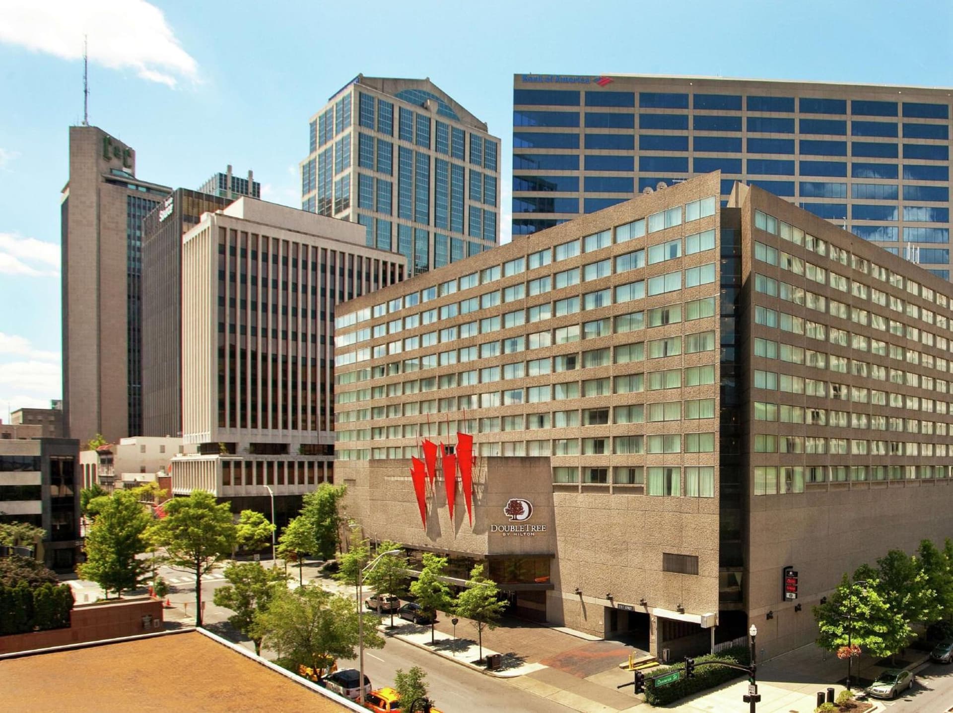 DoubleTree by Hilton Hotel Nashville Downtown interior in Nashville, TN — gallery photo 2