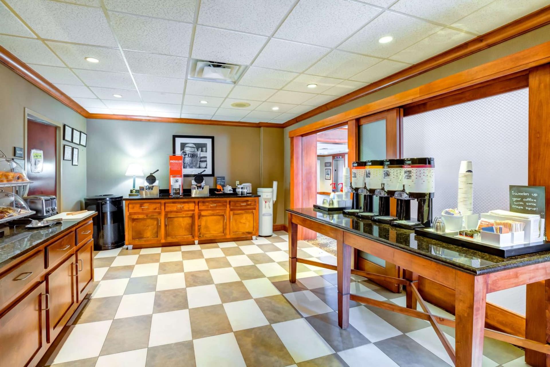 Hampton Inn Boston-Norwood gallery photo in Norwood — image 33